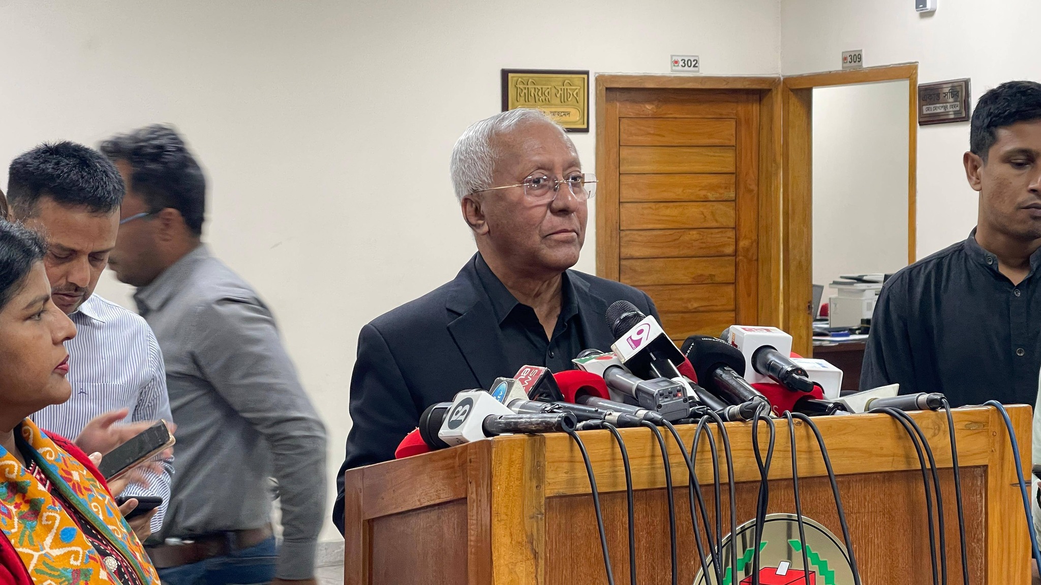 EC withdraws Sherpur UNO, OC following Jamaat leader’s death in clash