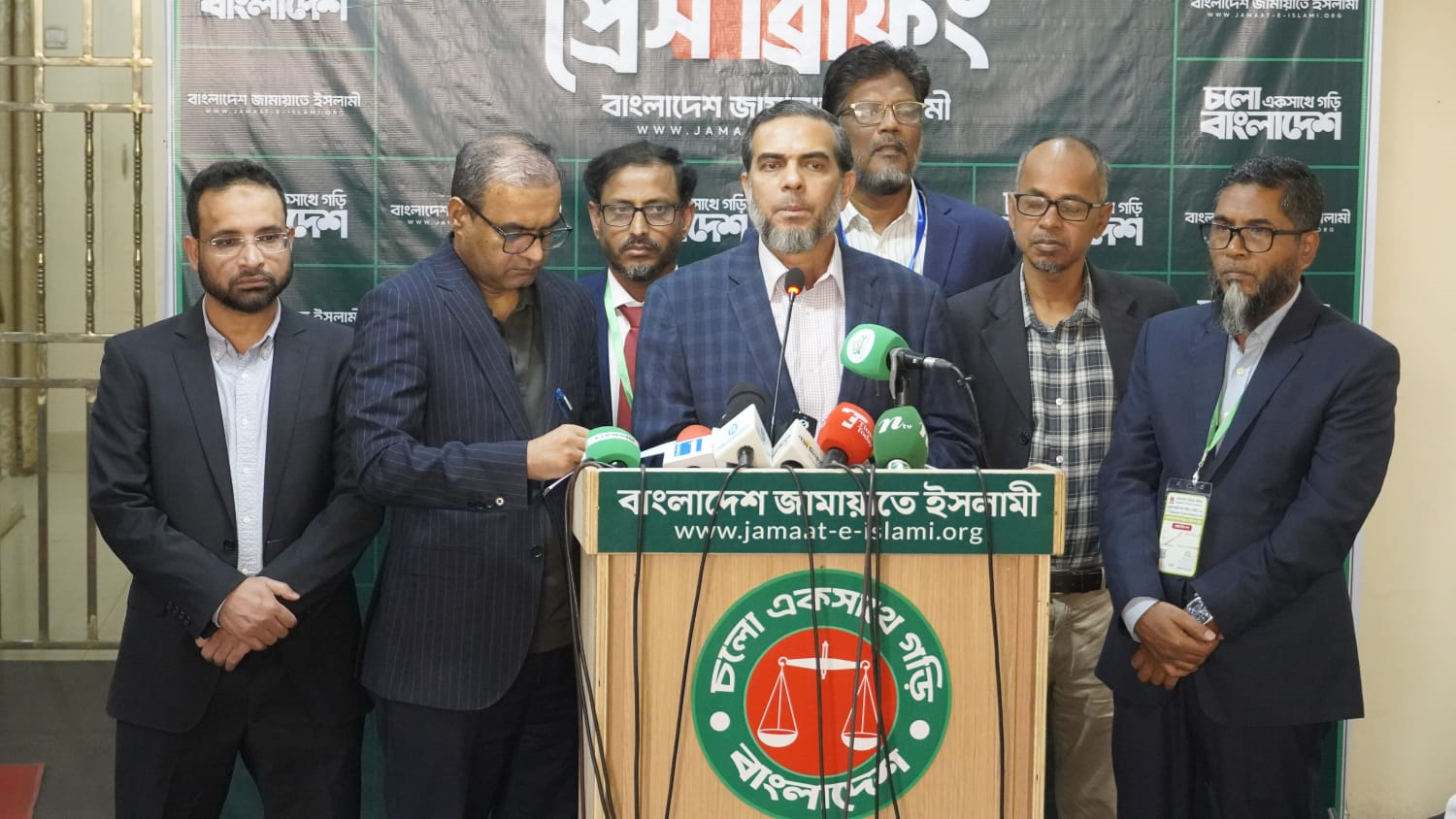 Simultaneous twin polls draw enthusiastic turnout, says Jamaat