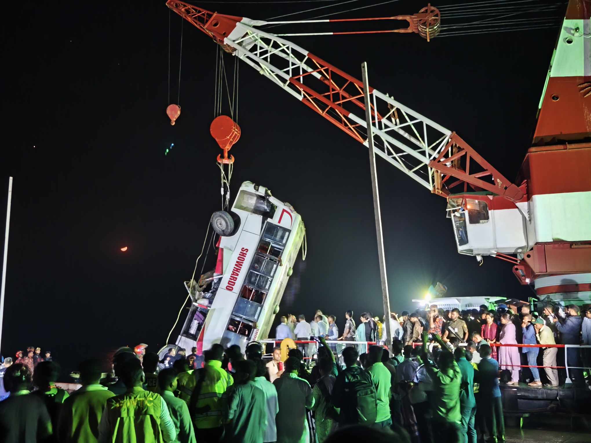 Bus plunges into Padma: 14 bodies recovered so far 