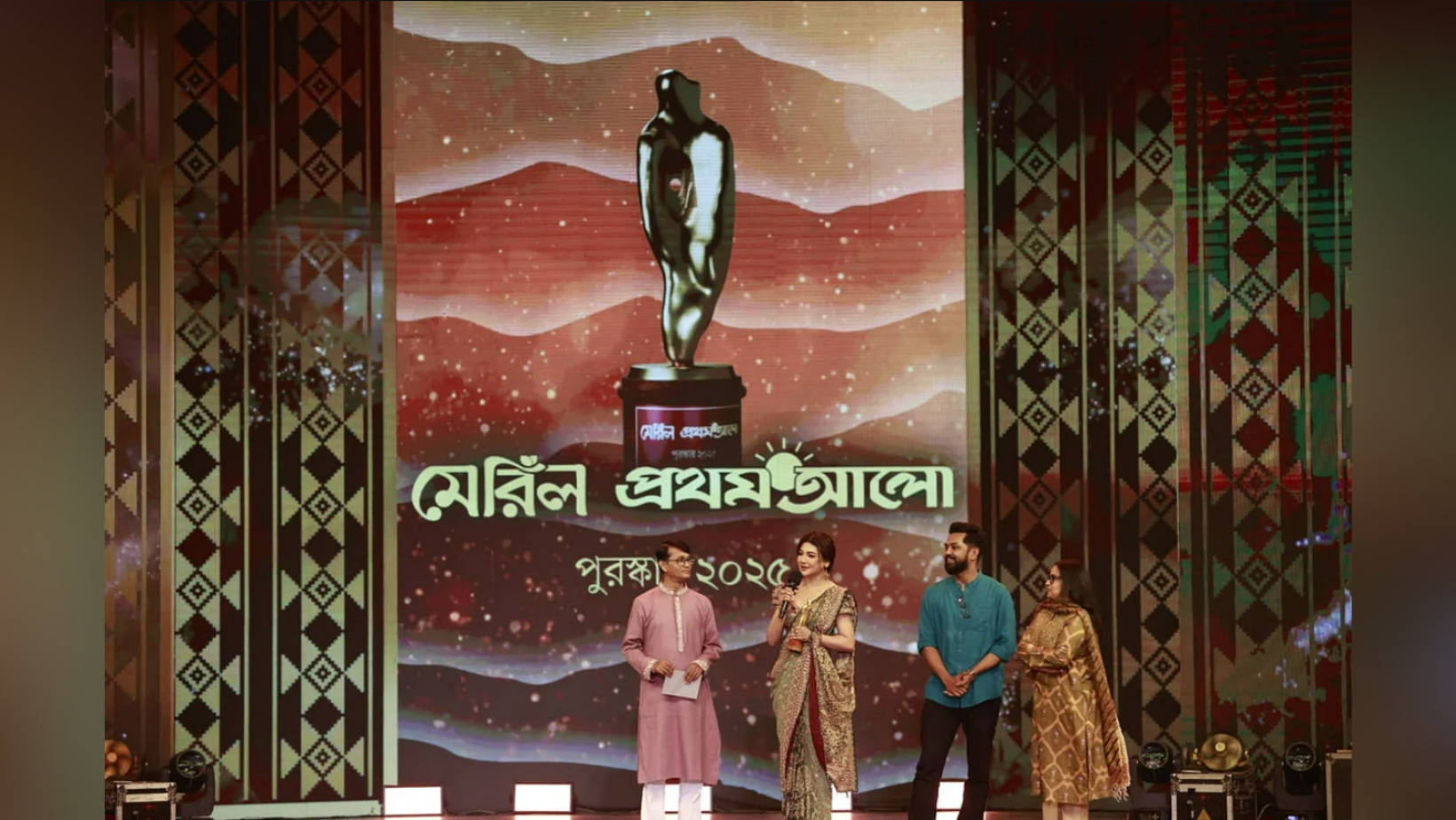 Jaya Ahsan wins Best Actress award for ‘Jimmi’