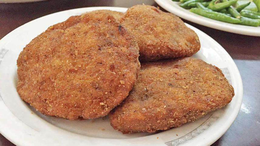 The cutlet and the ‘journey by train’ essay