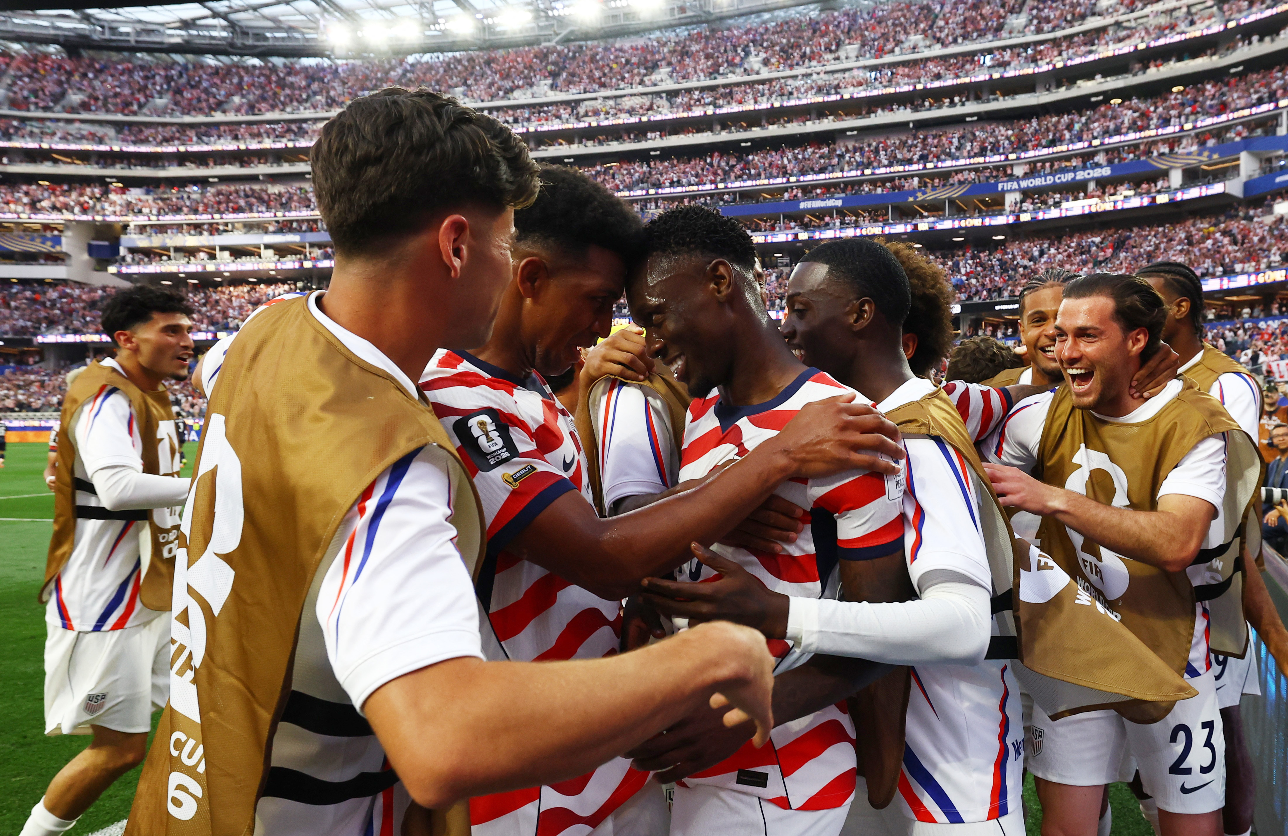 USA launch World Cup with Paraguay rout, Canada snatch draw