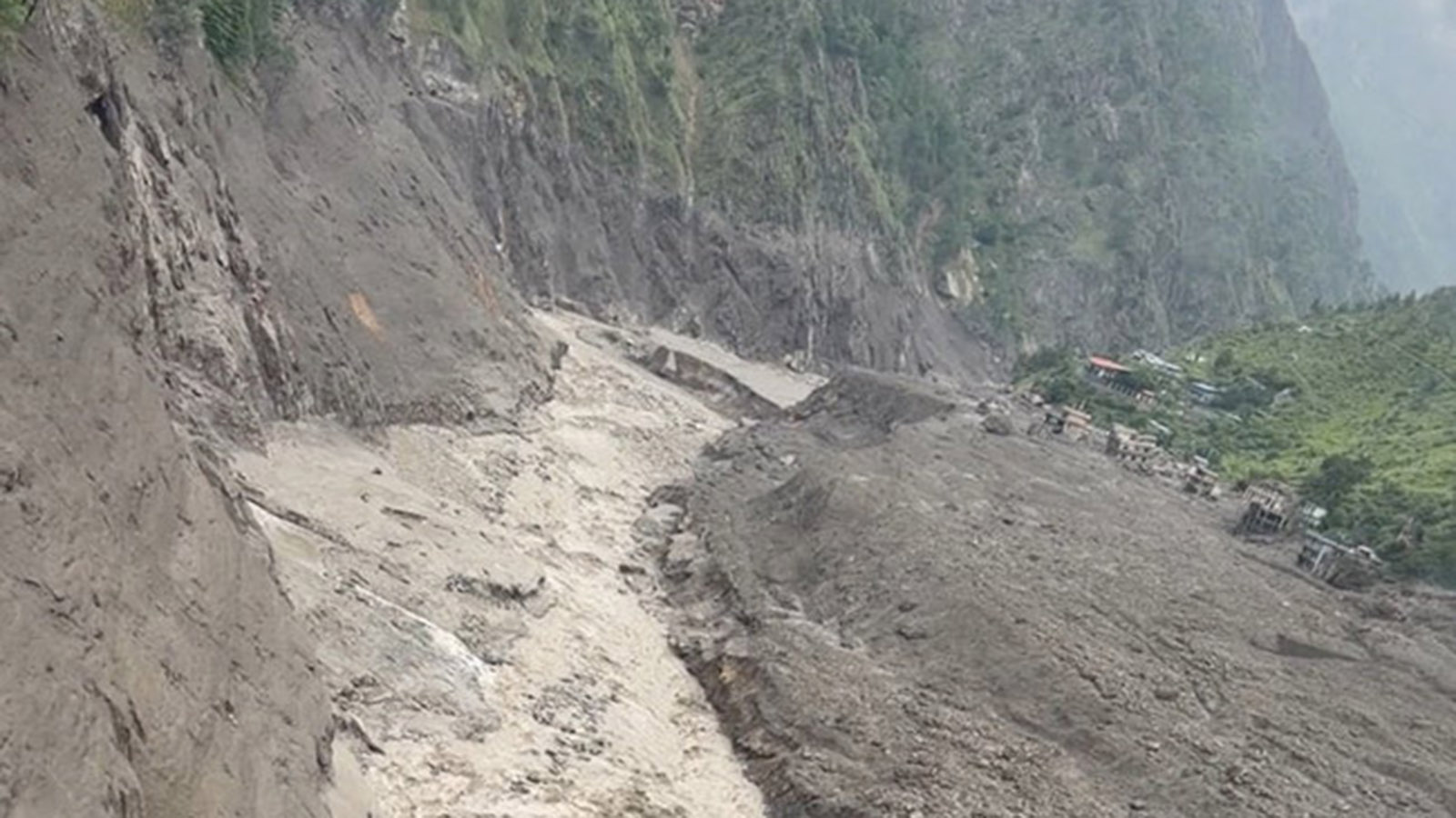 How the Nepal flood unfolded over 10 hours