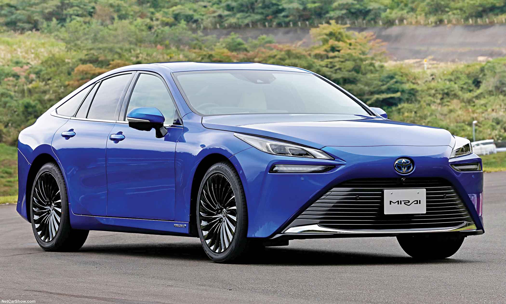 Toyota Mirai get a glow-up, Jaguar's angry SUV gets better