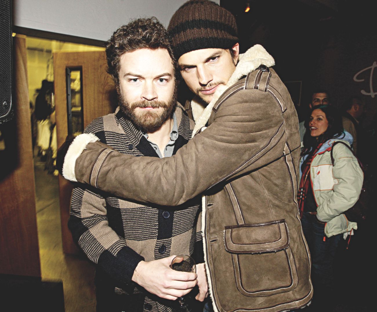 Ashton Kutcher & Danny Masterson reunite for Netflix's The Ranch
