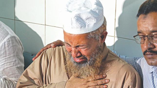 4 remanded over setting fire on madrasa student