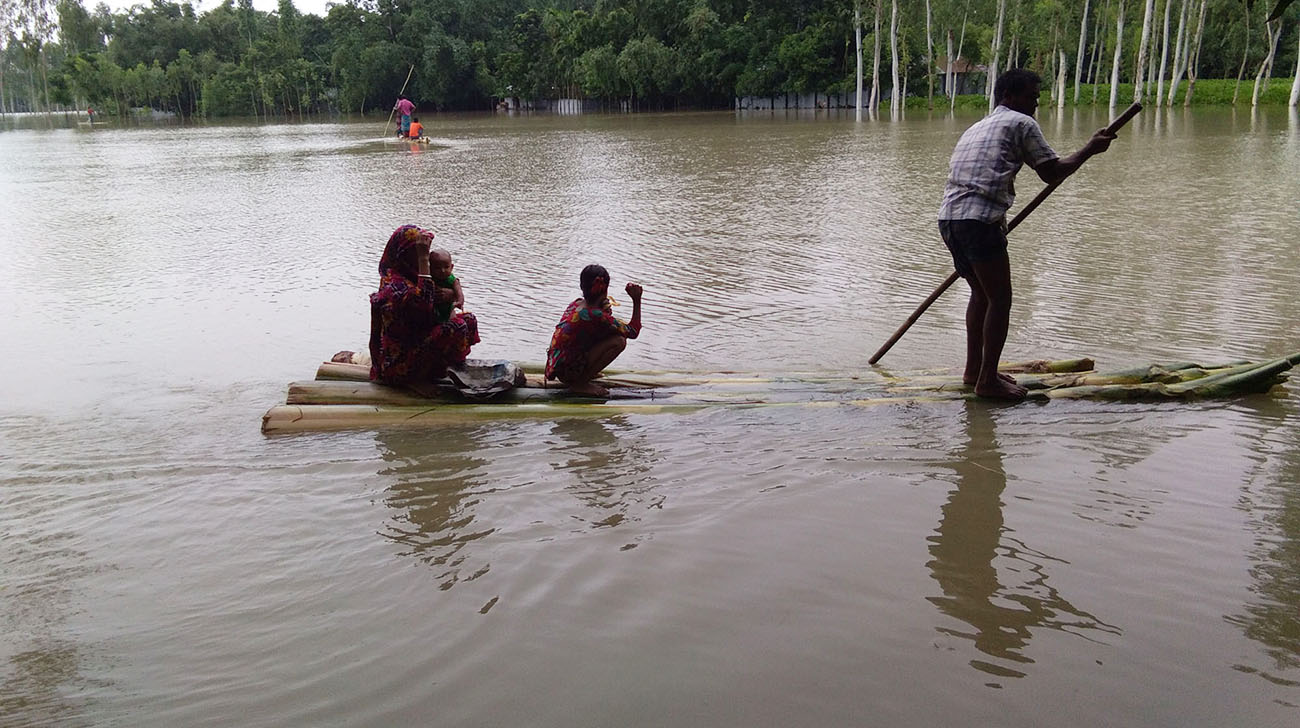 New areas submerged in Sherpur, situation improves in Lalmonirhat