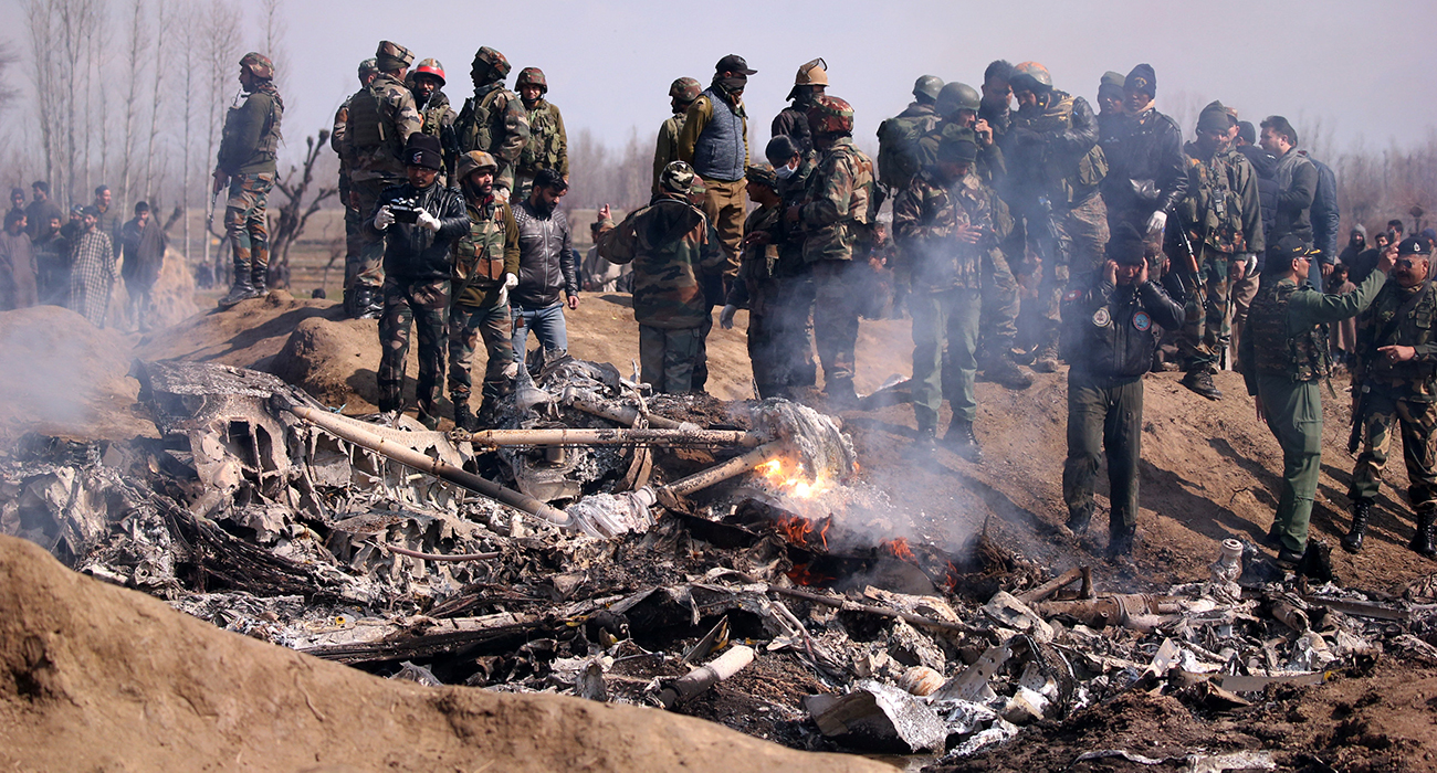 Pakistan claims shooting down Indian jets