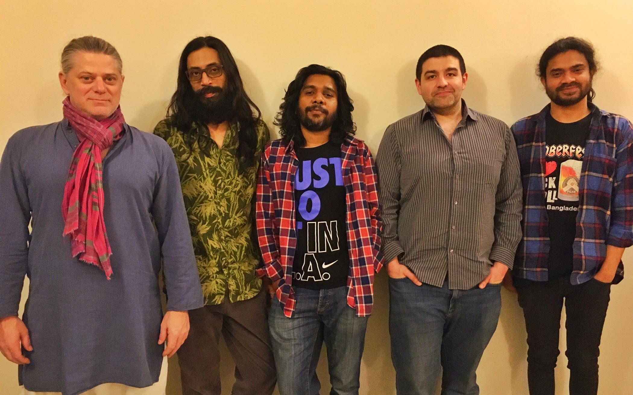 Shonar Bangla Circus releases Hyena Express