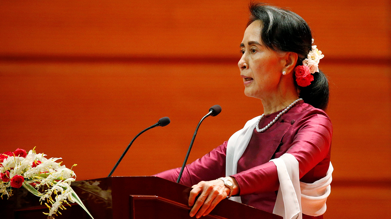 Suu Kyi condemns rights abuse, decries suffering in Rakhine