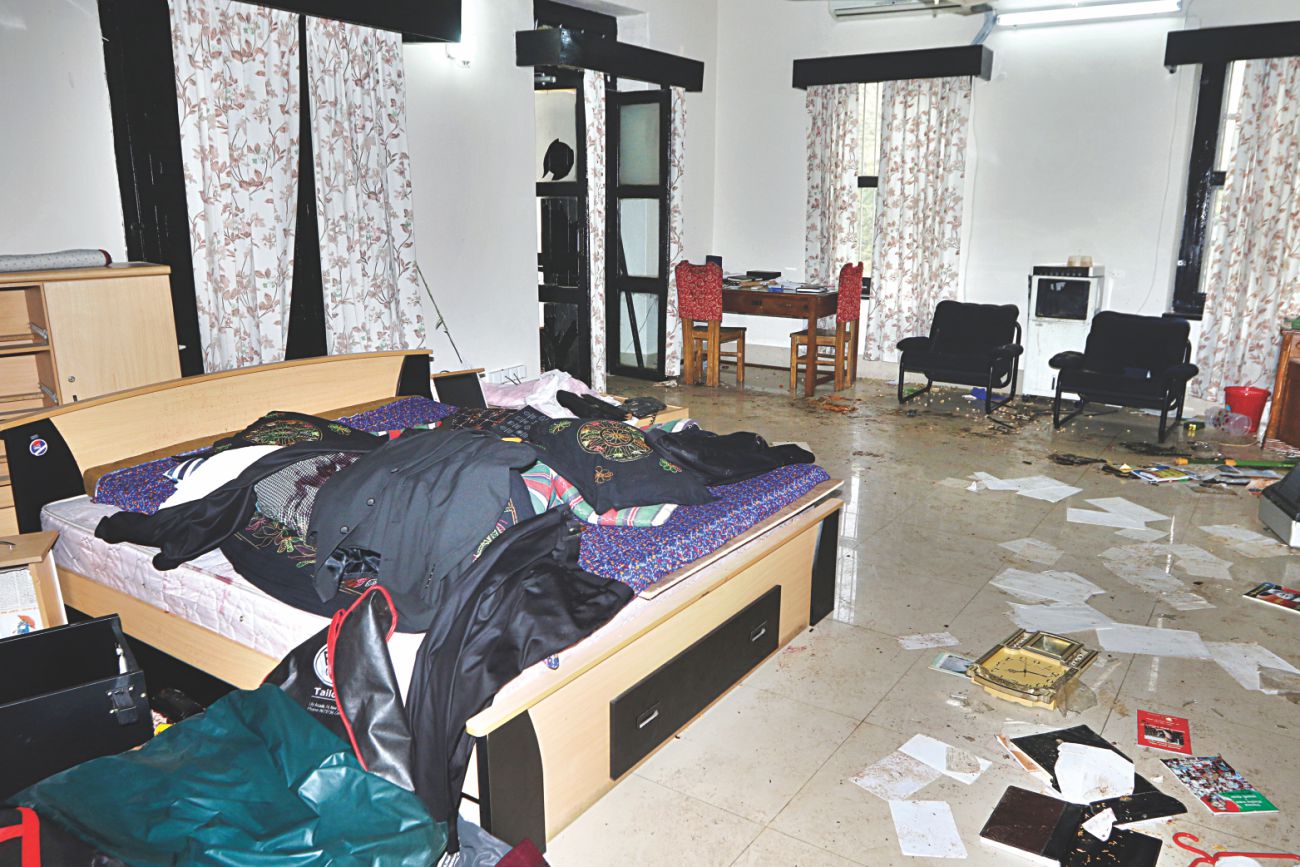 A horror, but what for? 