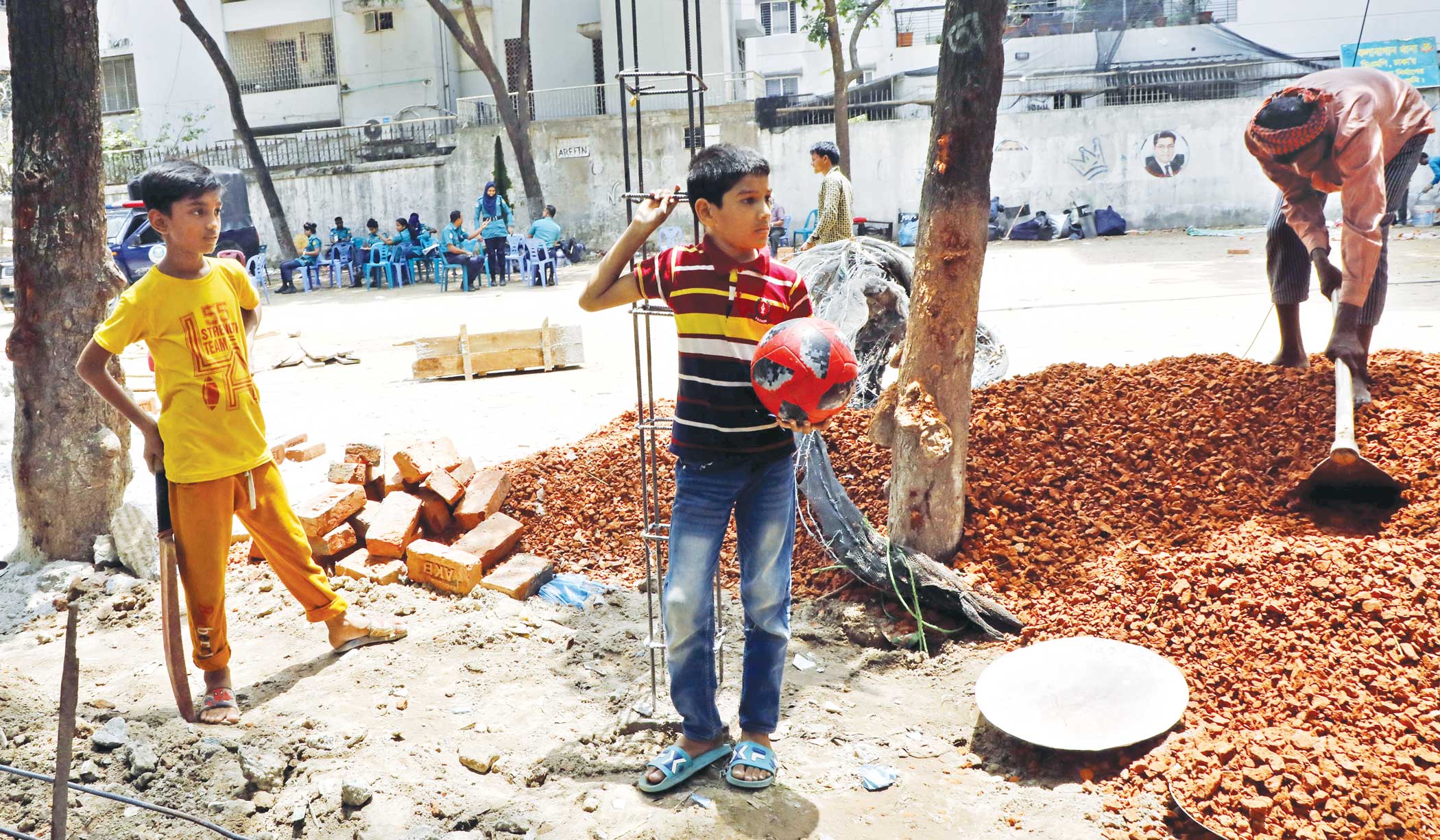 Tentultala ground: Police press on with construction
