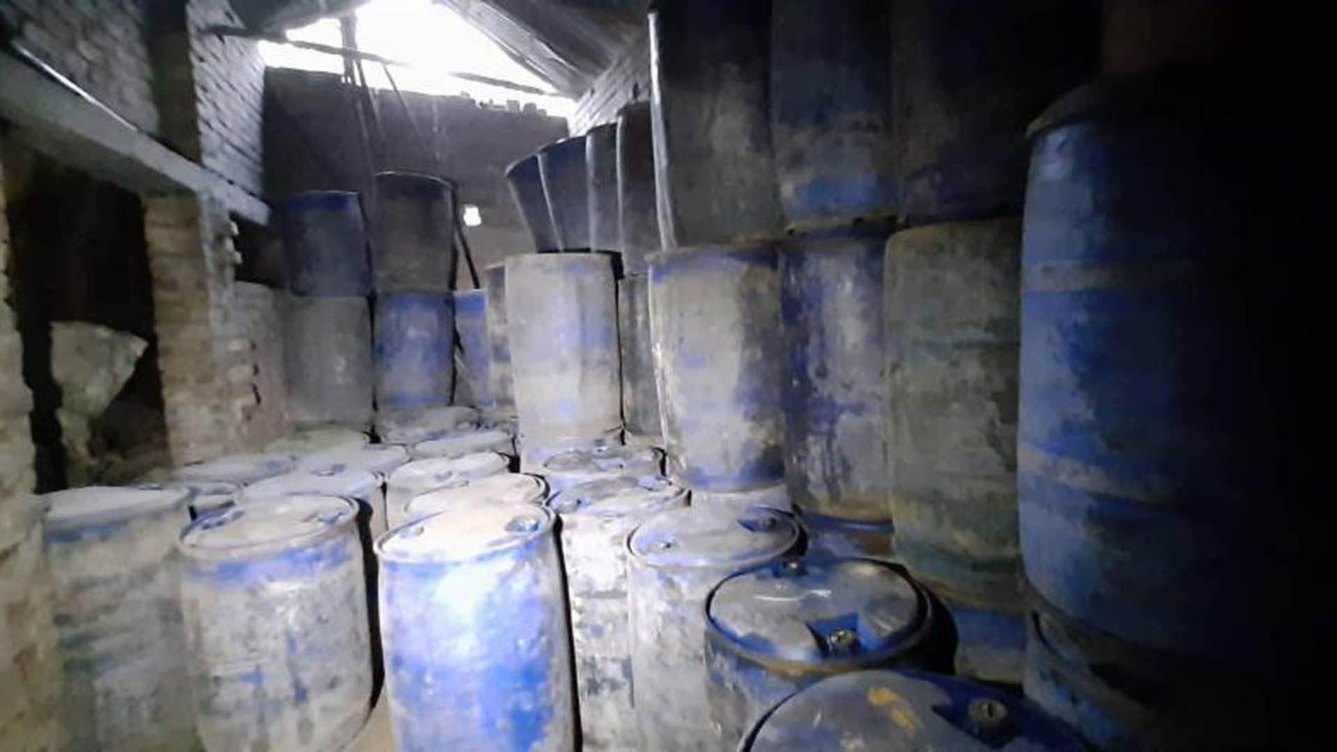 Over 92,000 litres of edible oil seized in Rajshahi
