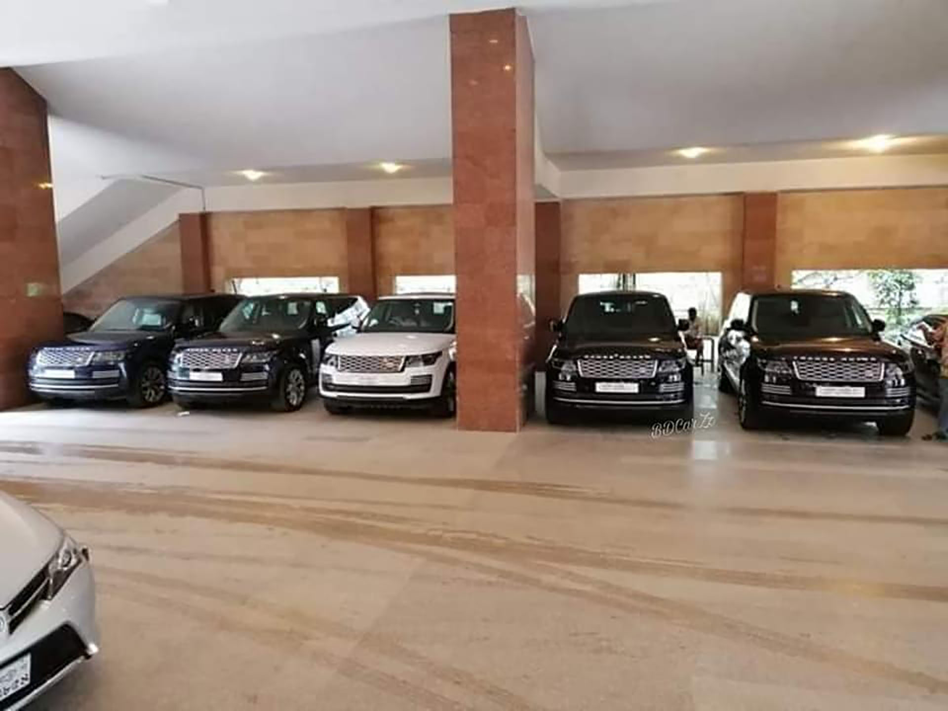 Govt asks NSU to sell off 10 luxury cars