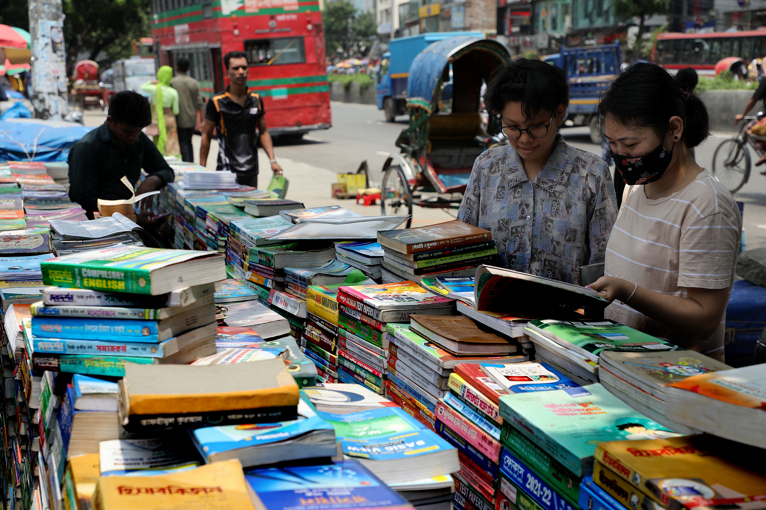 Mirpur 10 Book market: Your go-to place for old books