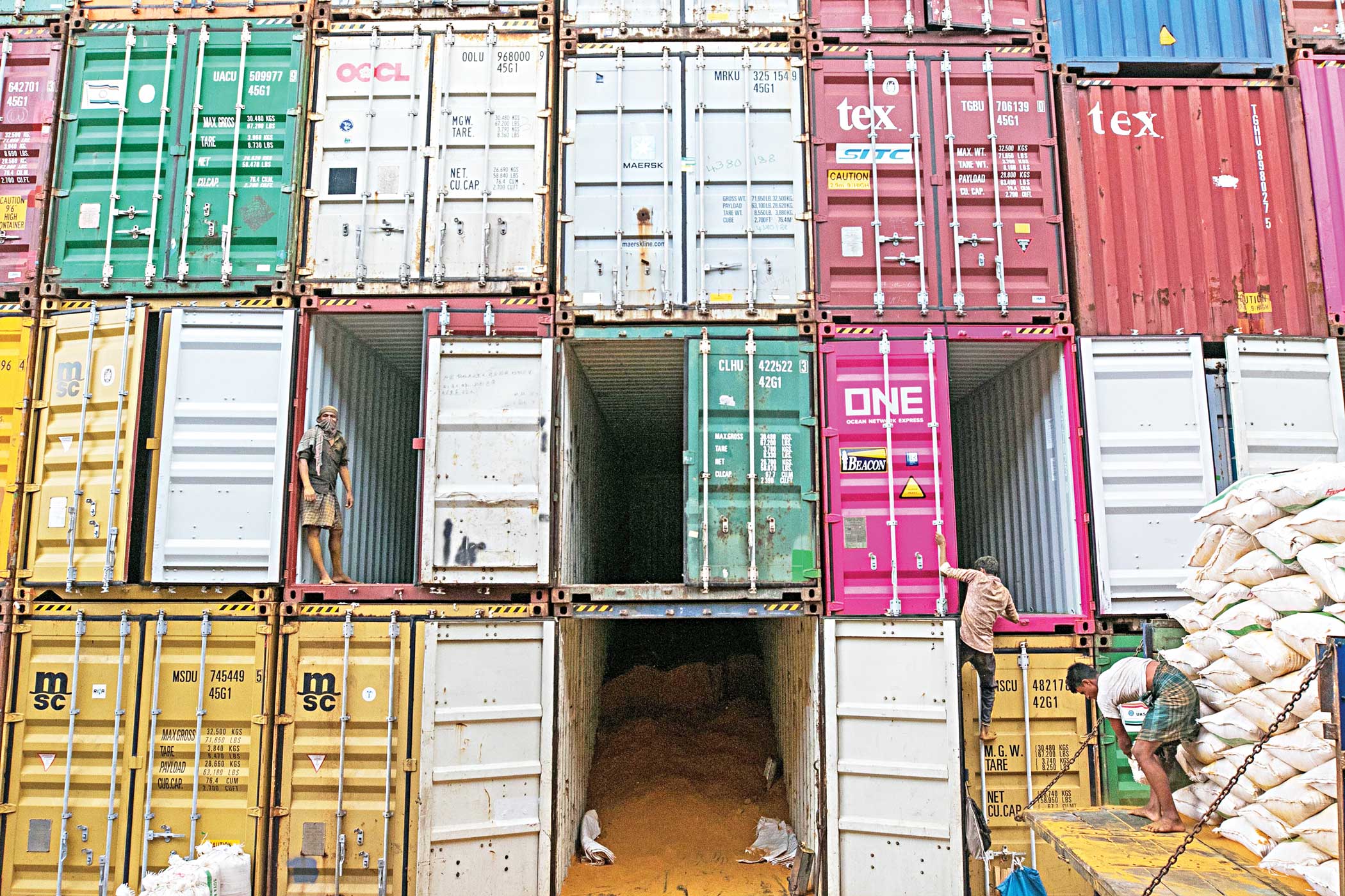 Trade deficit shoots up 53pc in Jul-Apr