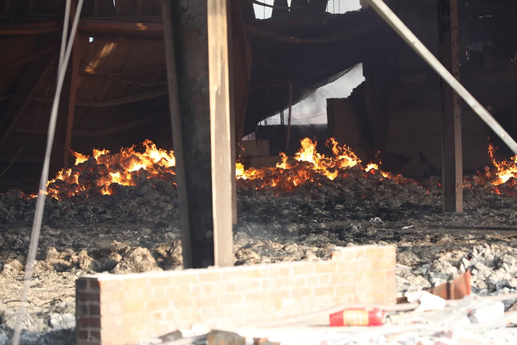 Fire at Ctg depot still not under control, small explosions ongoing