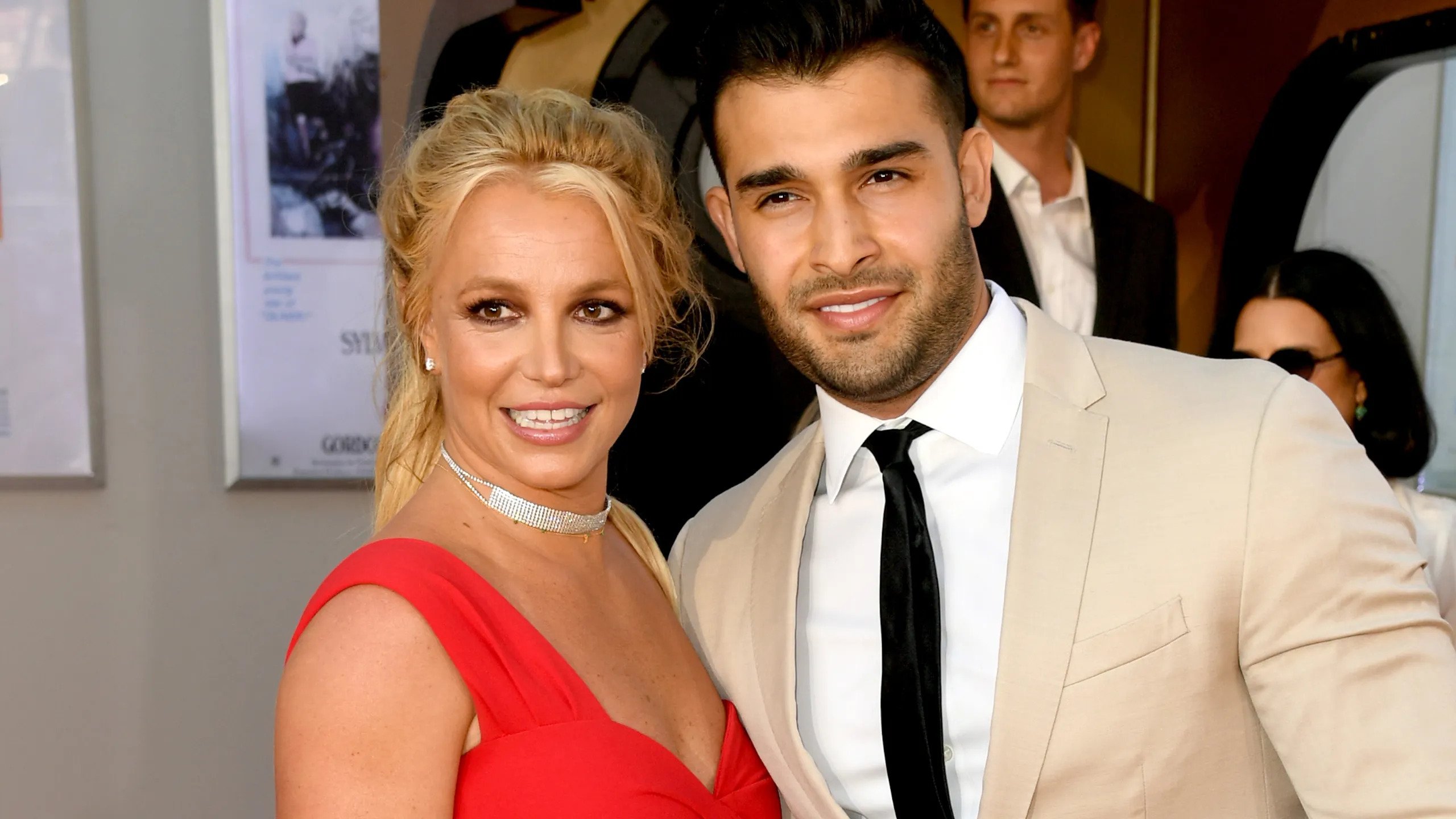  Britney Spears to tie the knot with Sam Asghari today