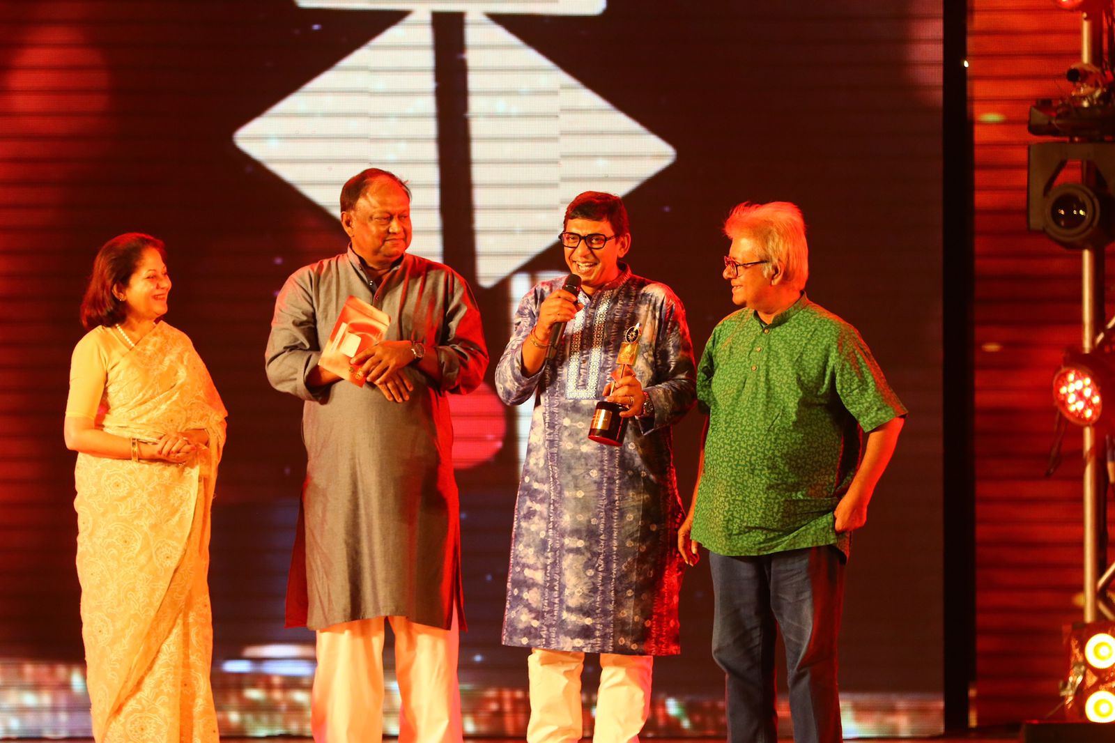 Chanchal Chowdhury takes home Best Actor award
