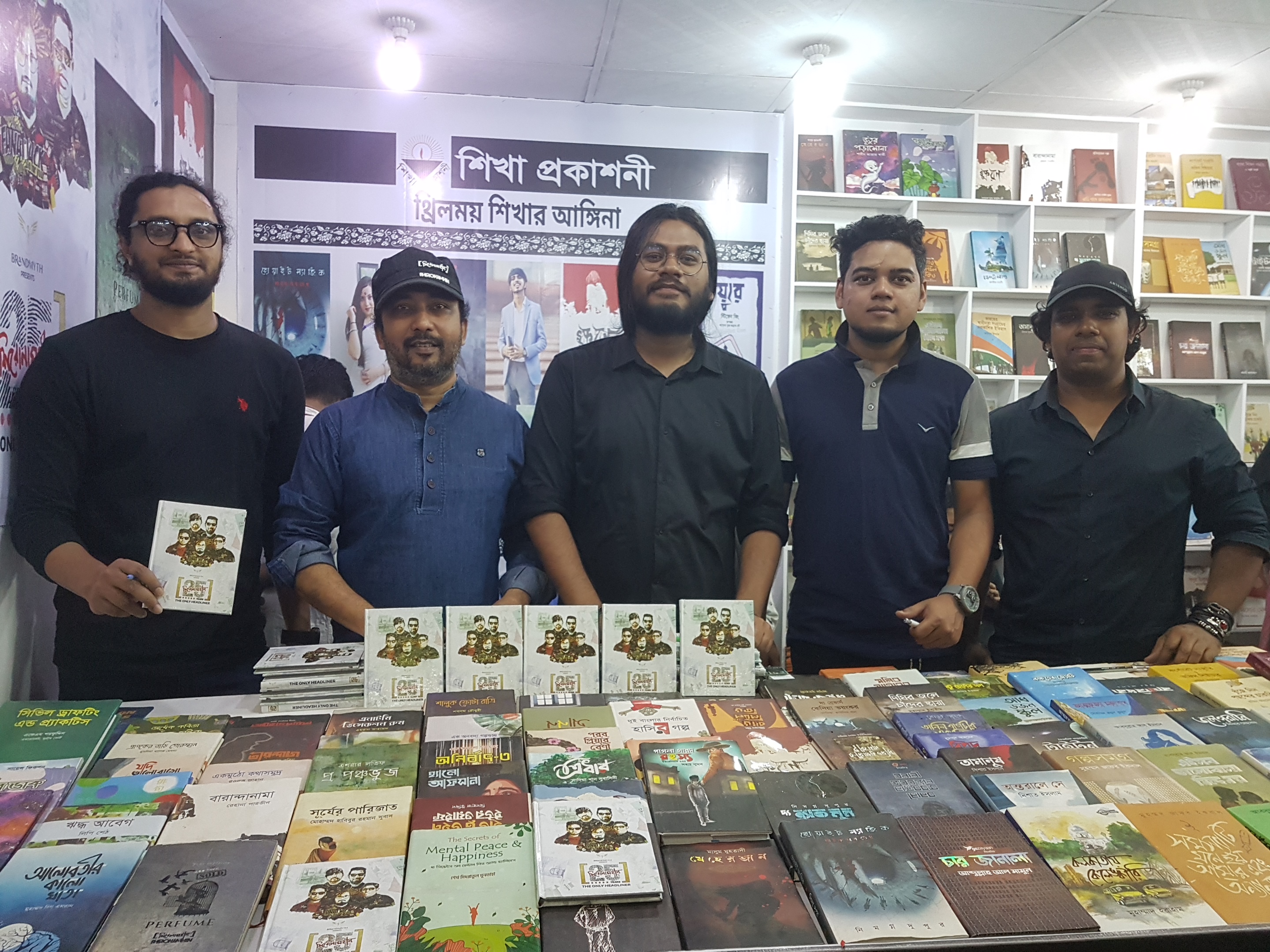 Shironamhin releases collector’s edition book with latest album