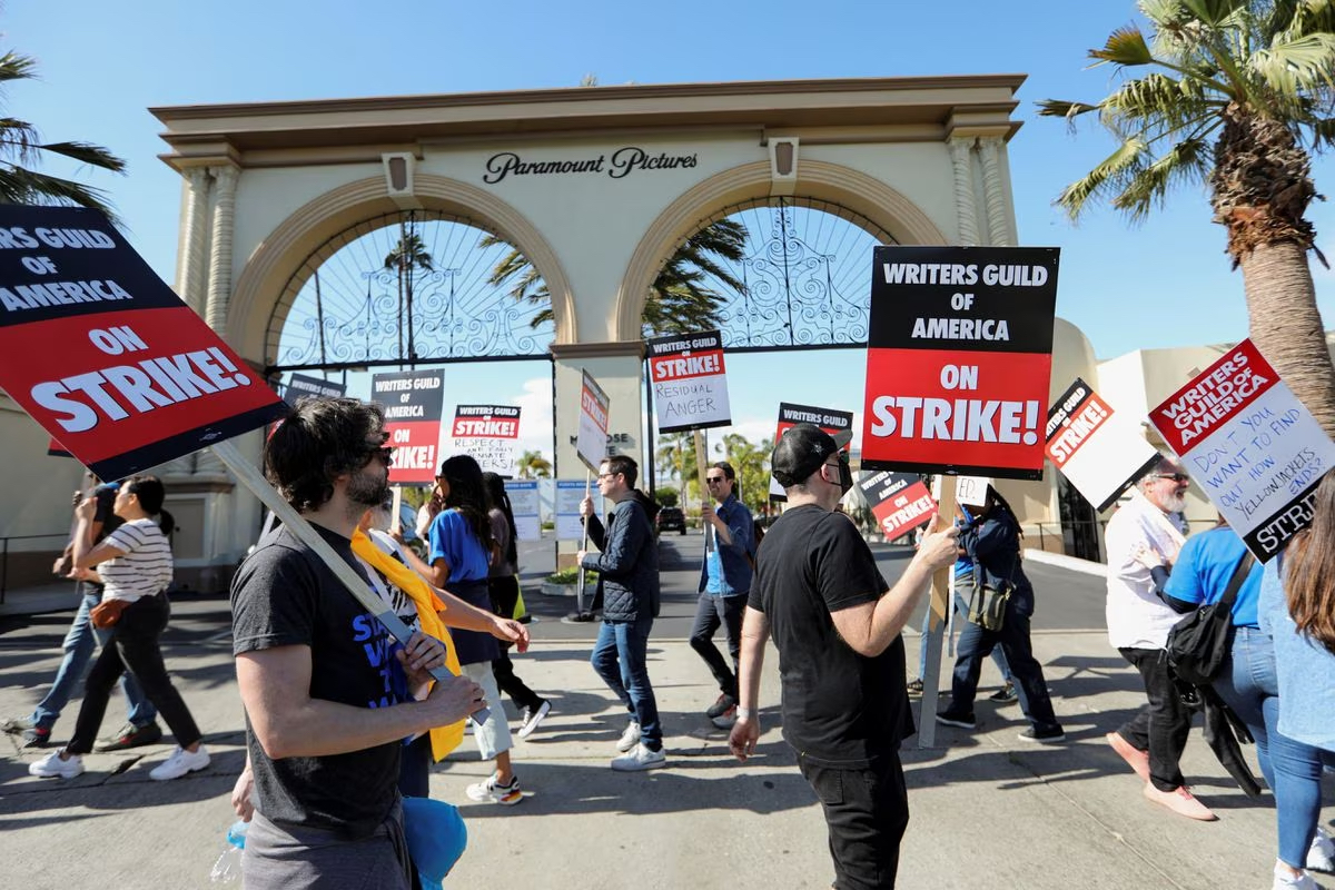 Striking Hollywood writers to be briefed by union