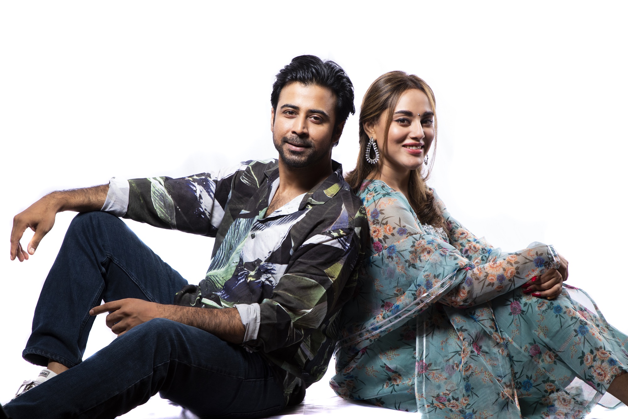 Moina-Masud come together in ‘Shurongo’