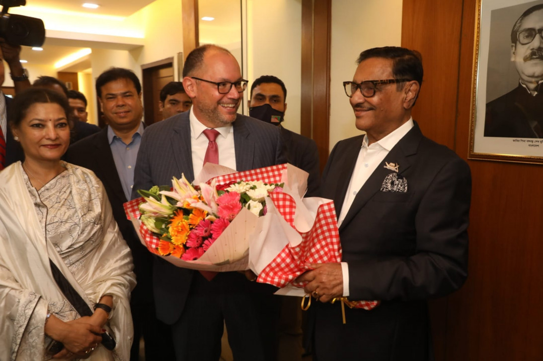 Is the Awami League worried?