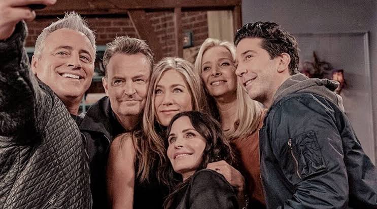 Friends co-stars Courteney, Matt and others ‘devastated’ after Matthew Perry's death