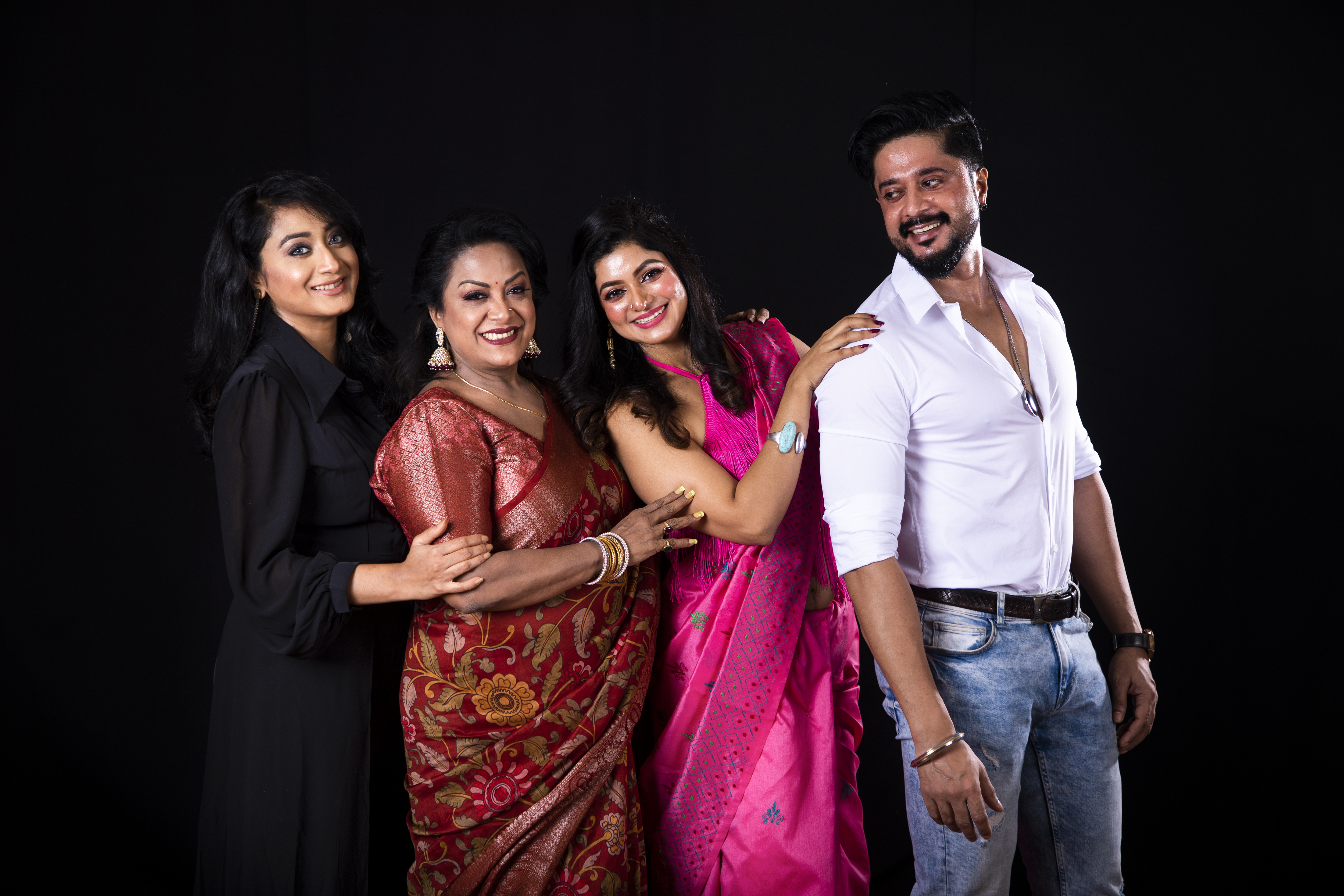 The team that made ‘Ashomvob’ possible