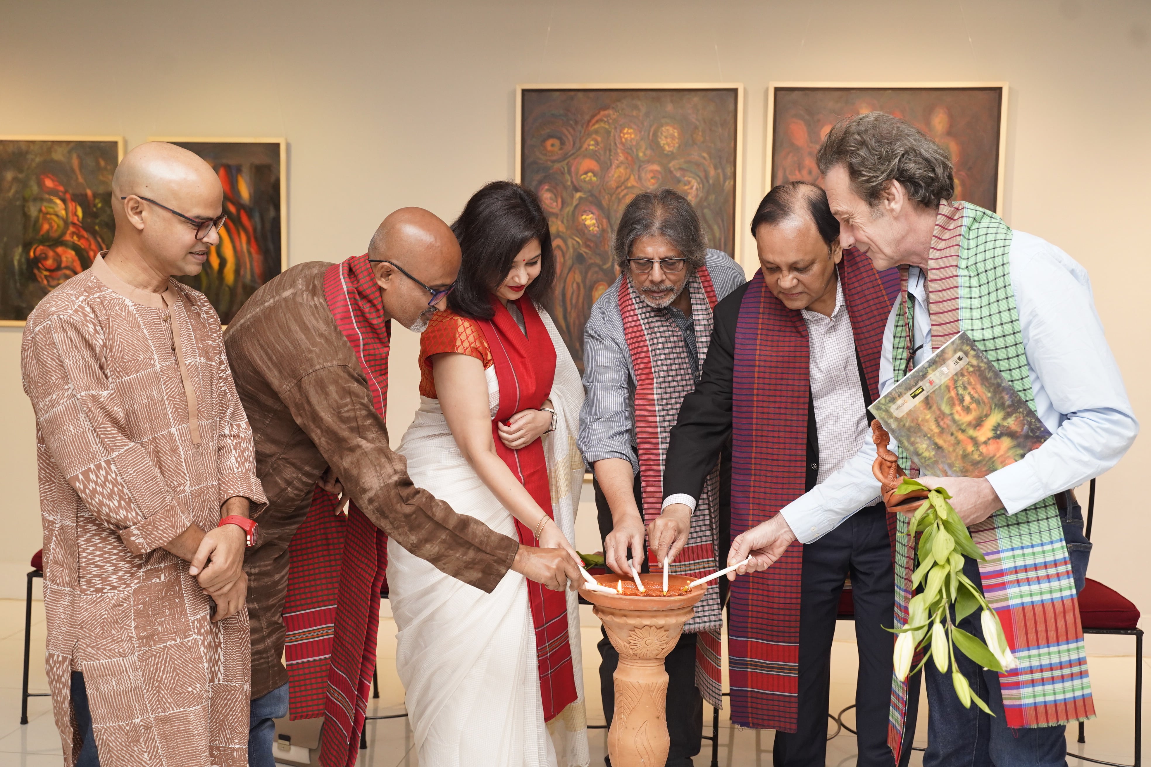 Souls intertwined with nature and melody: Zahangir Alom’s solo exhibition underway