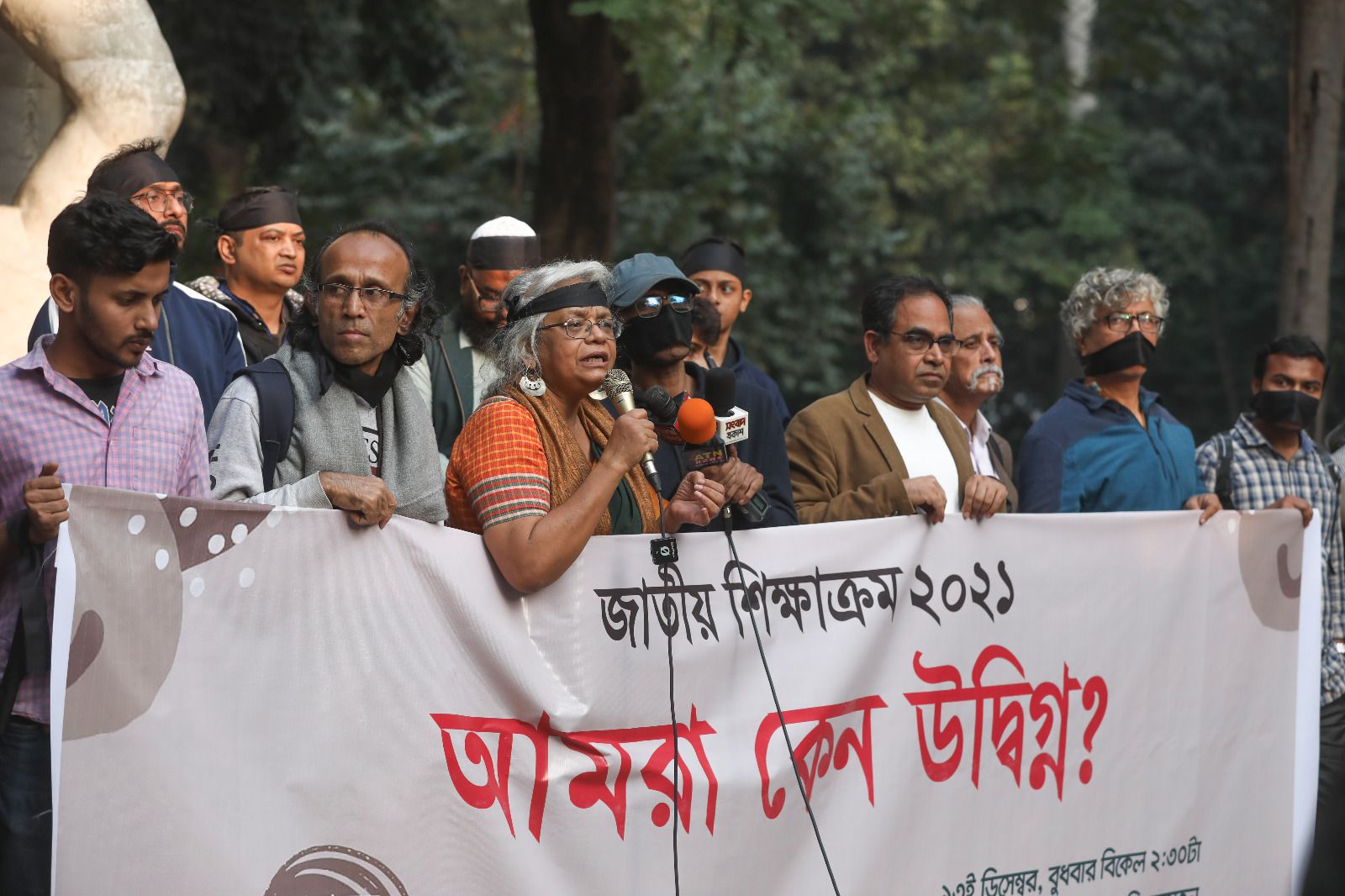 Has DU admin turned into a PR agency for the ruling party?