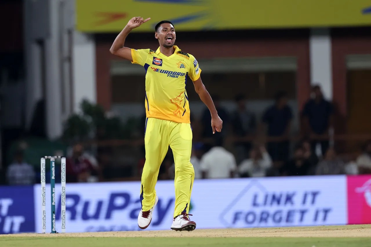 Fizz finishes with his best IPL figures in CSK debut