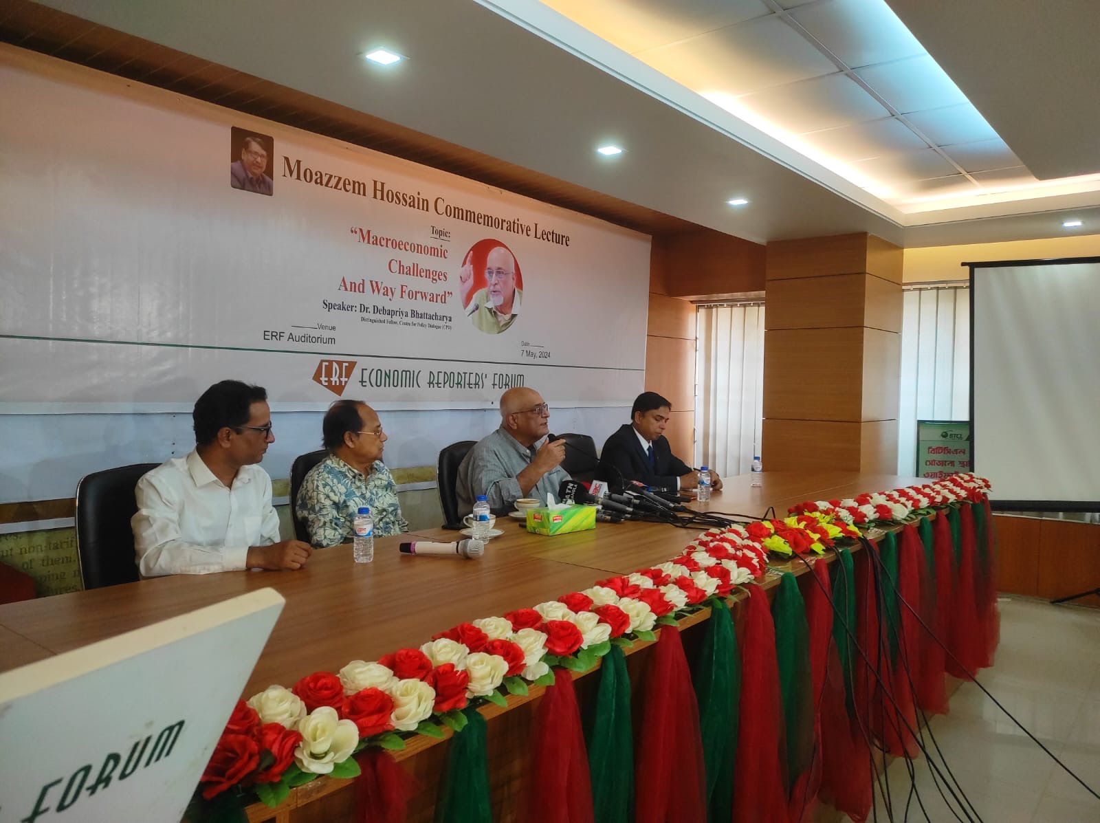 Economic crisis may deepen in 2026: Debapriya