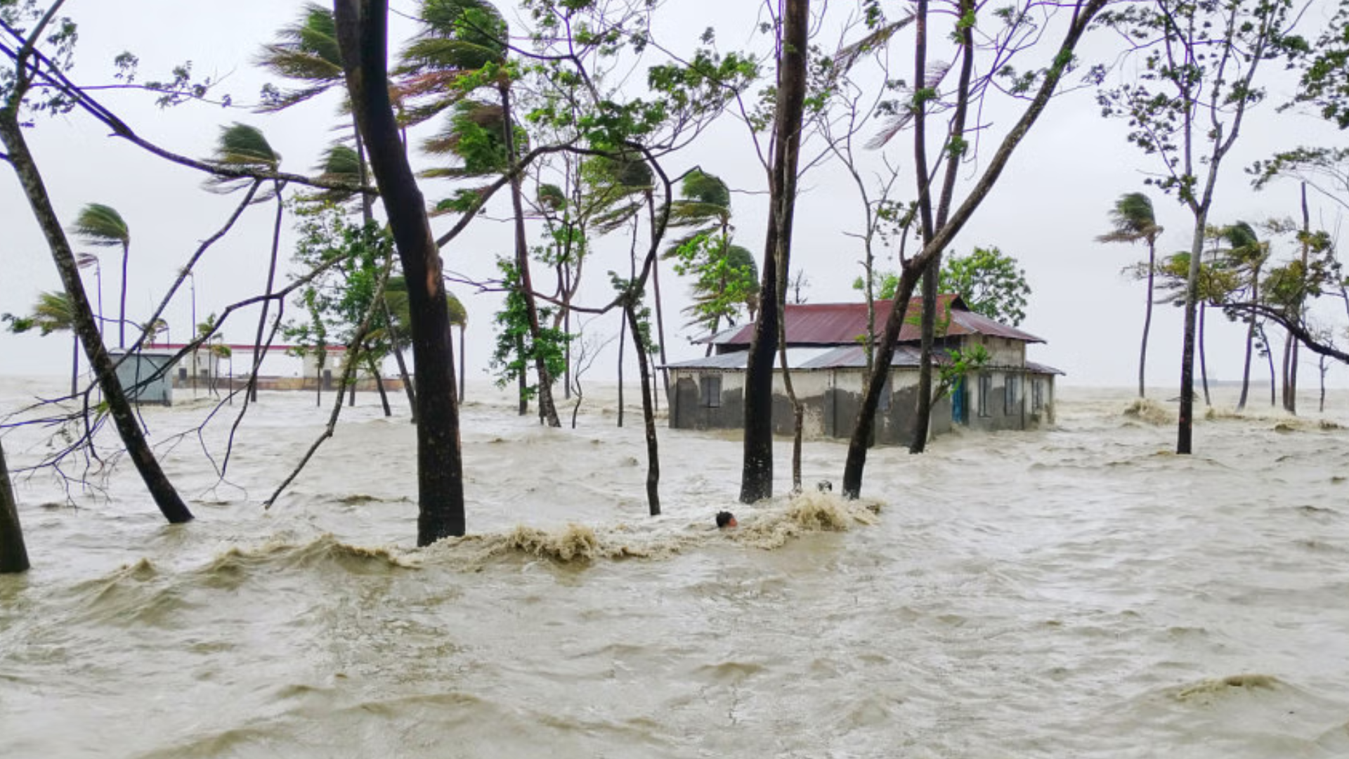 Cyclone Remal completes crossing coast, now lies over Khulna’s Koyra