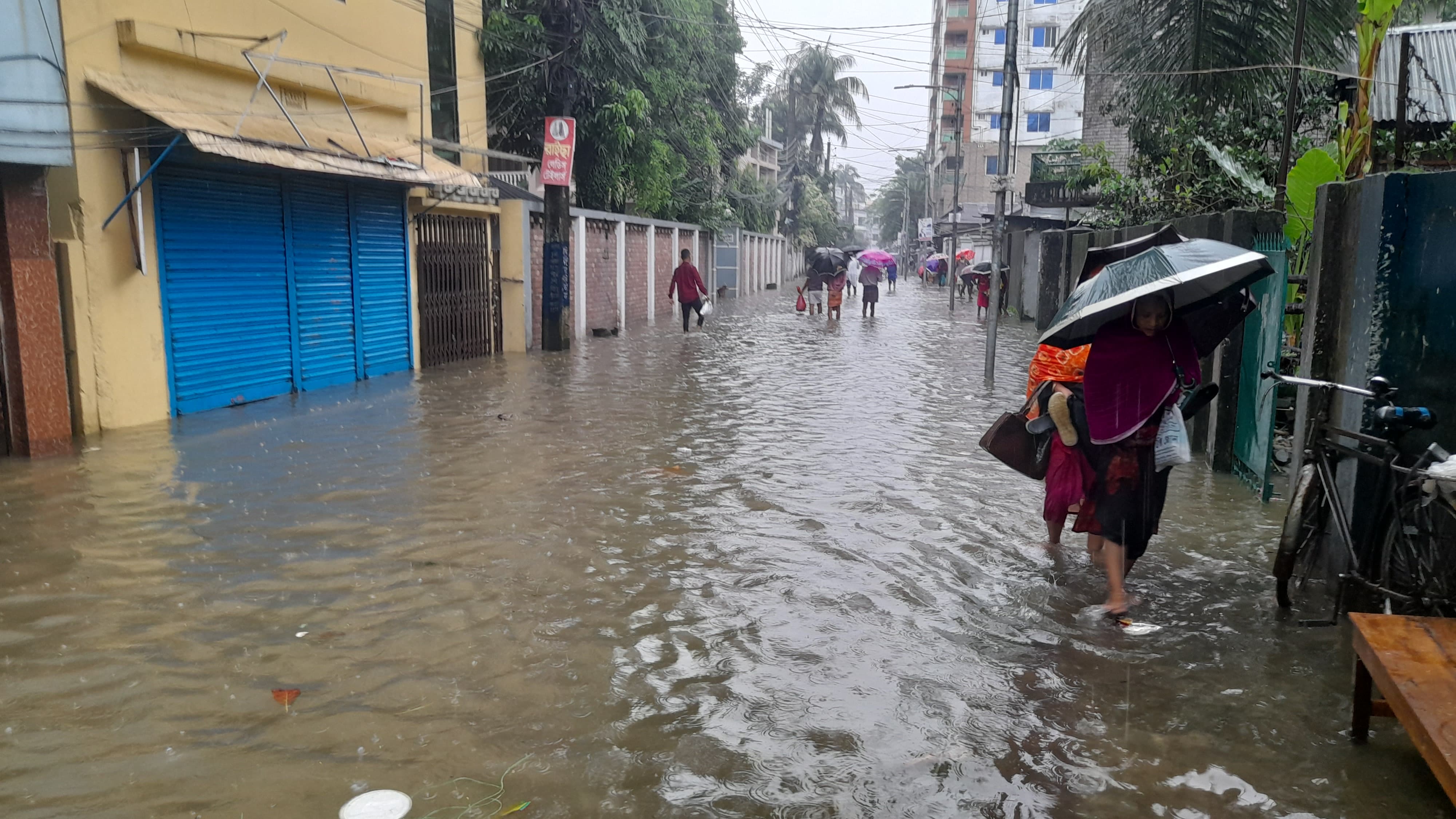 Sylhet floods: Less rain offers some respite for victims