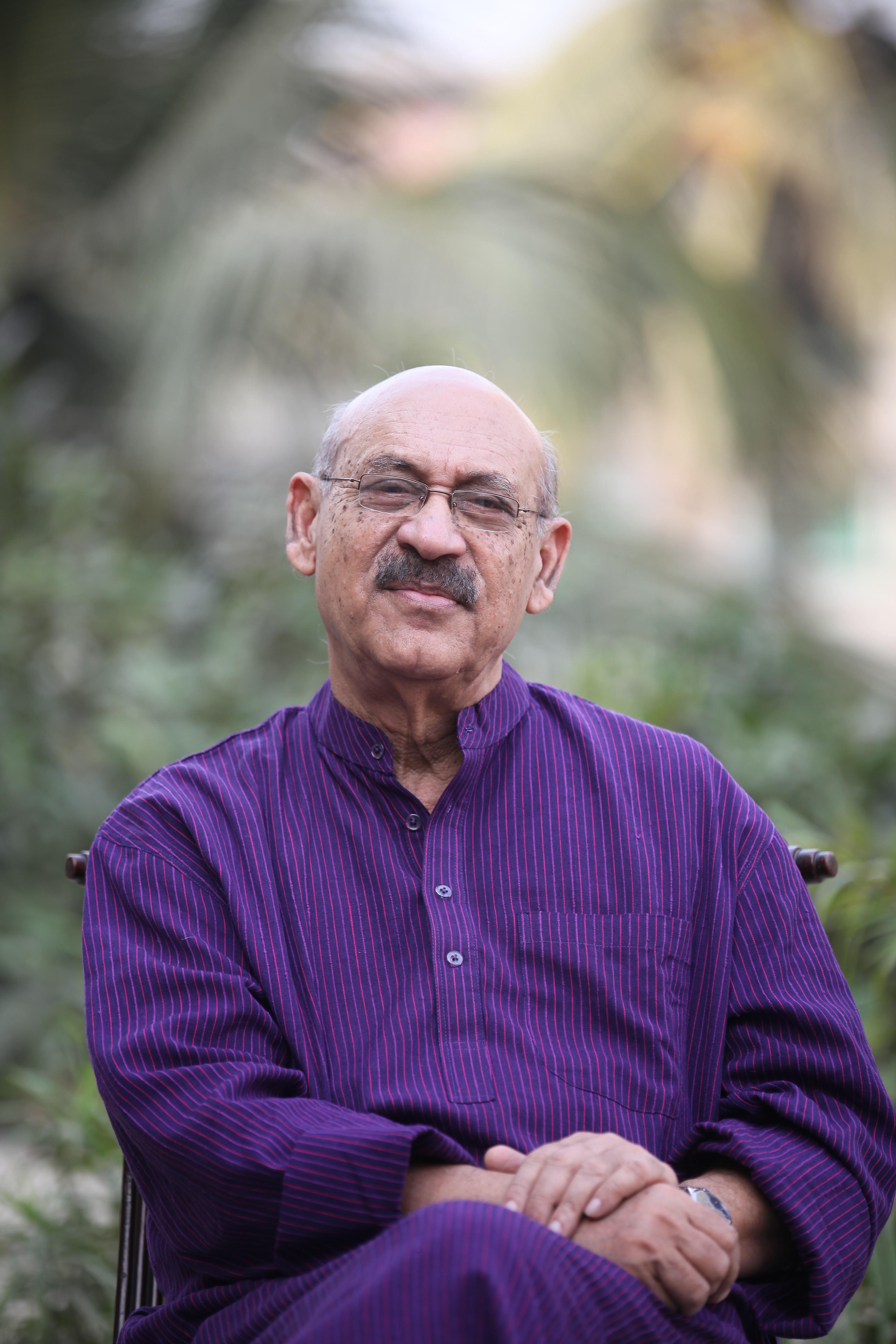 Abul Hayat returns with two BTV dramas, eyes new directorial venture