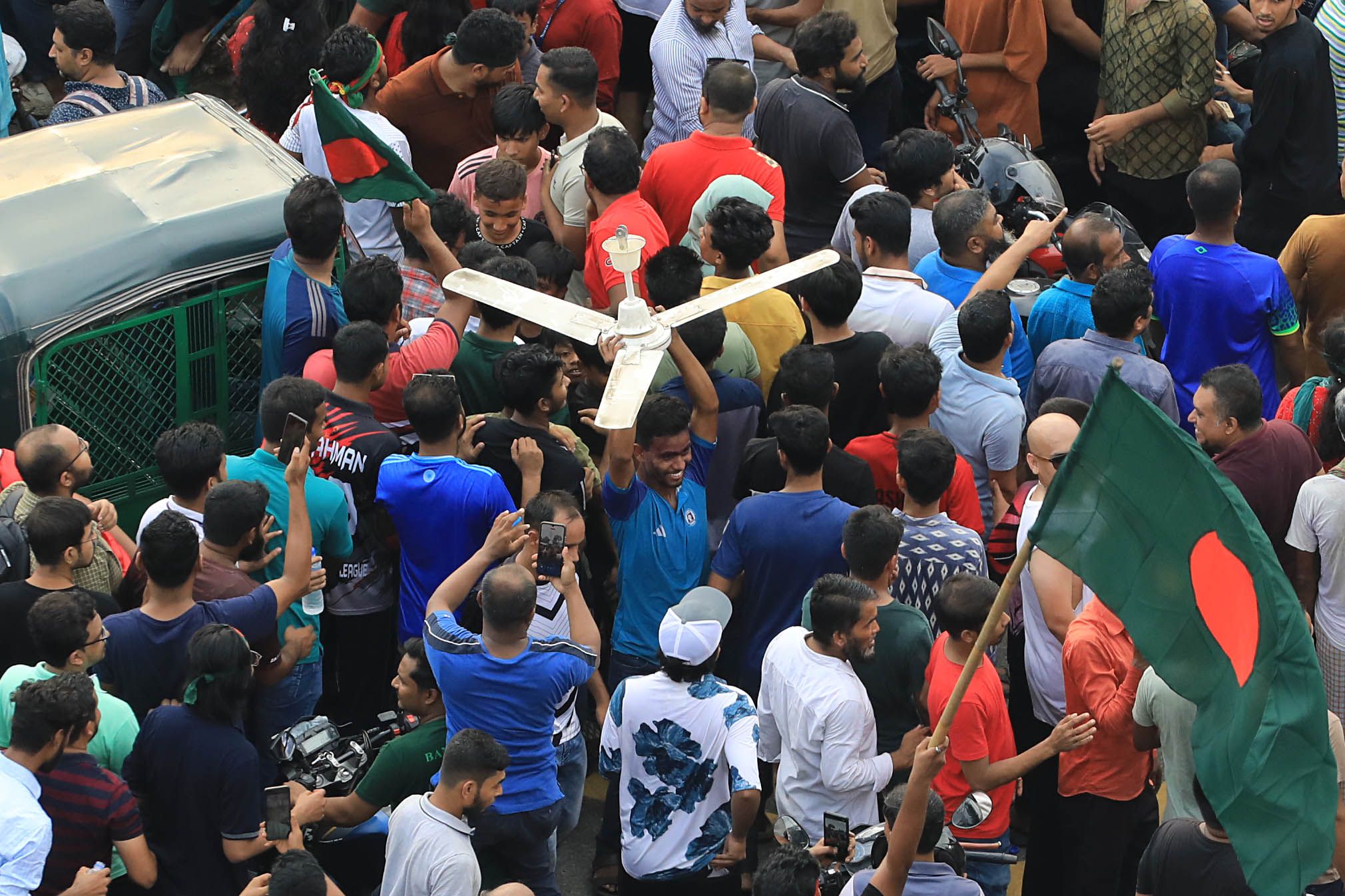 The banality of evil and the Messiah of a new dawn