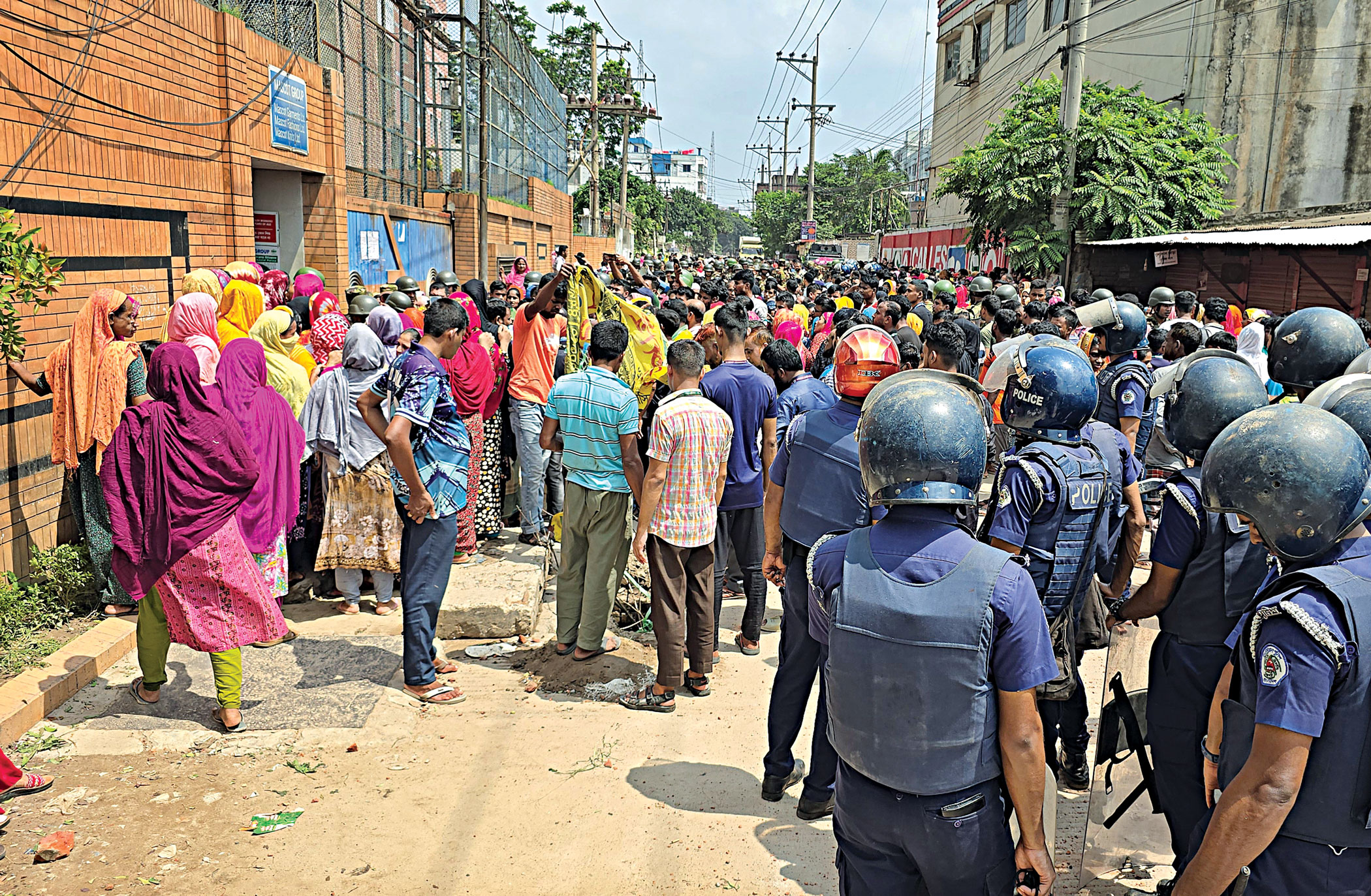 22 factories closed in Ashulia amid fresh labour unrest