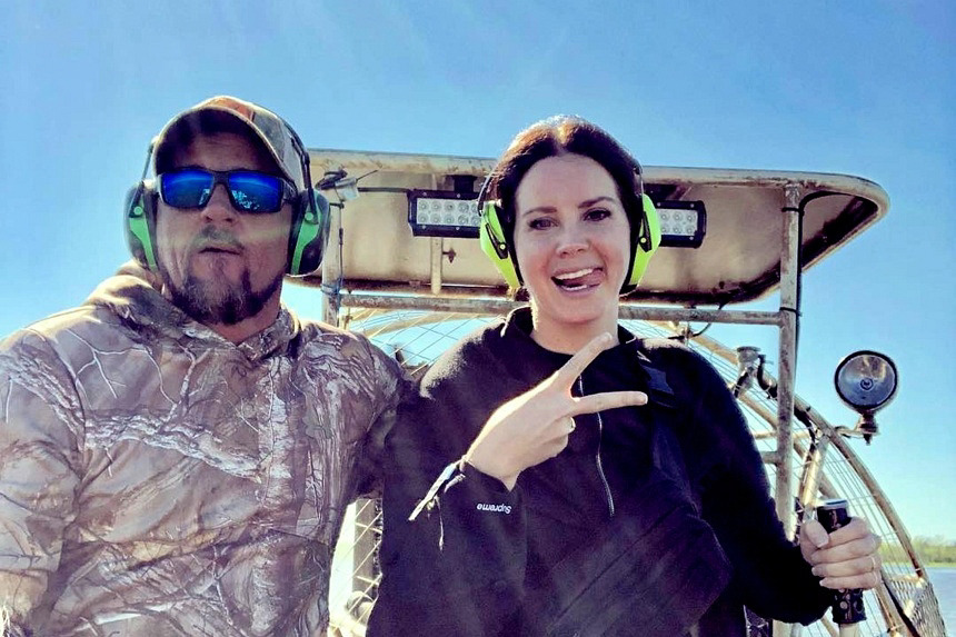 Lana Del Rey marries long-time boyfriend