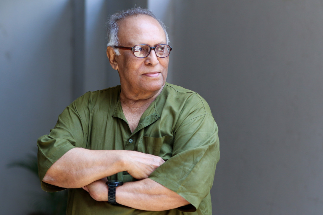 Masud Ali Khan returns home from hospital, seeks prayers