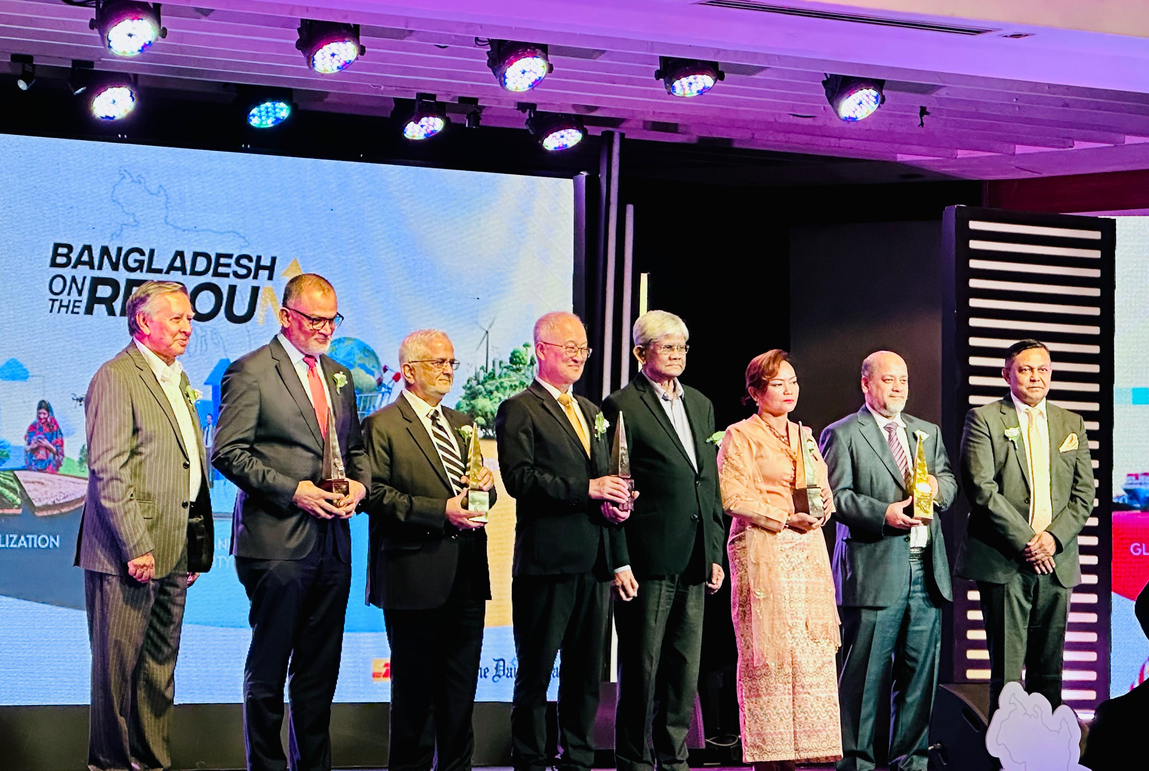 DHL, Daily Star honour five business luminaries for outstanding&nbsp;achievements
