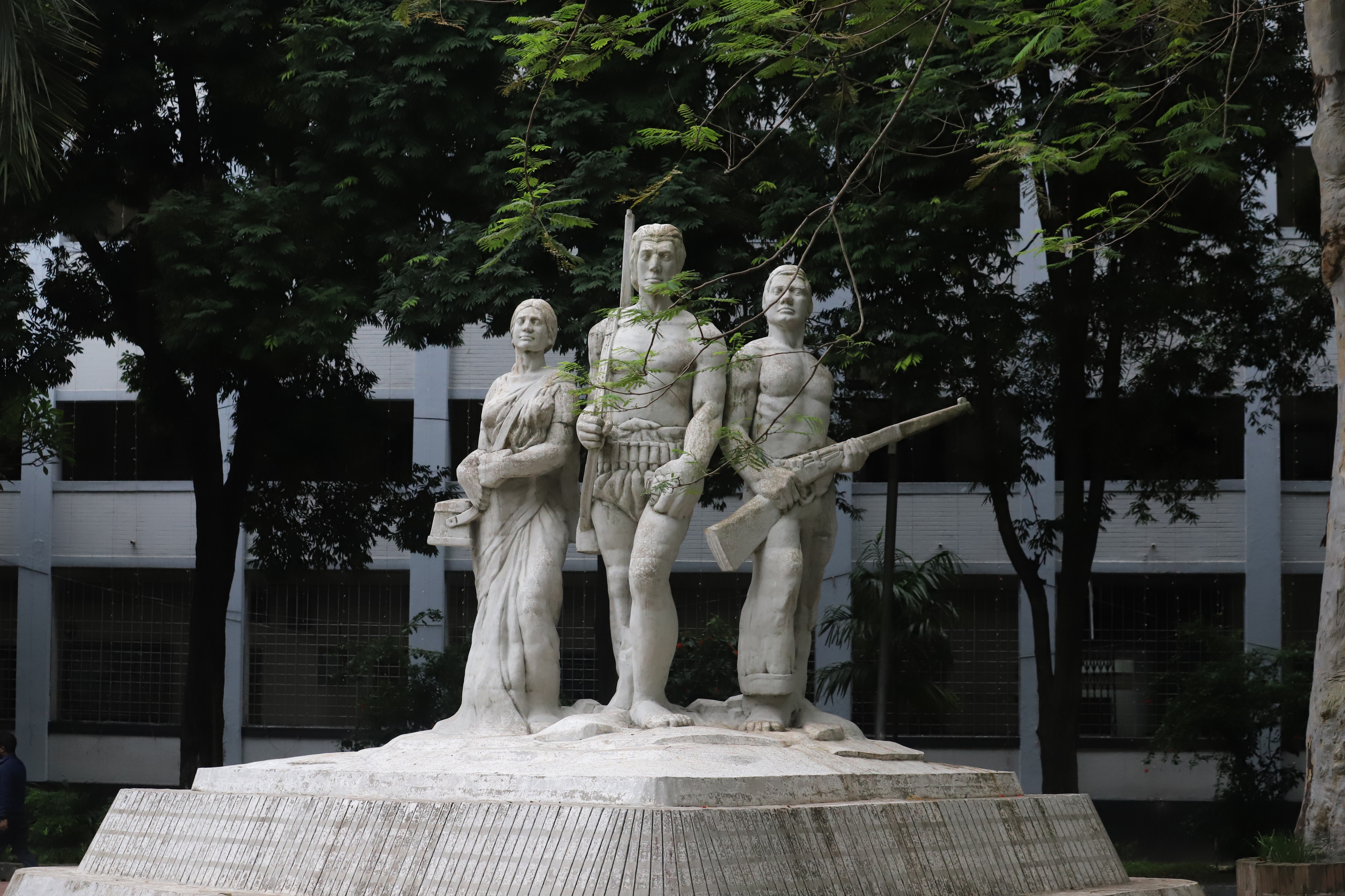 Disincentives for Dhaka University teachers