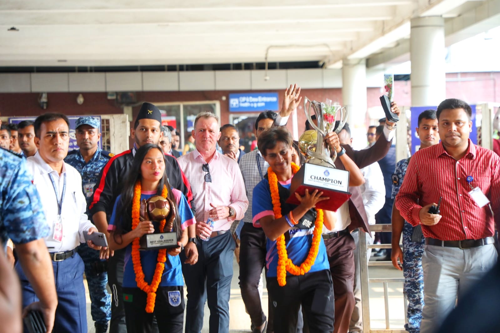 BCB announces Tk 20 lakh reward for SAFF winning women’s football team