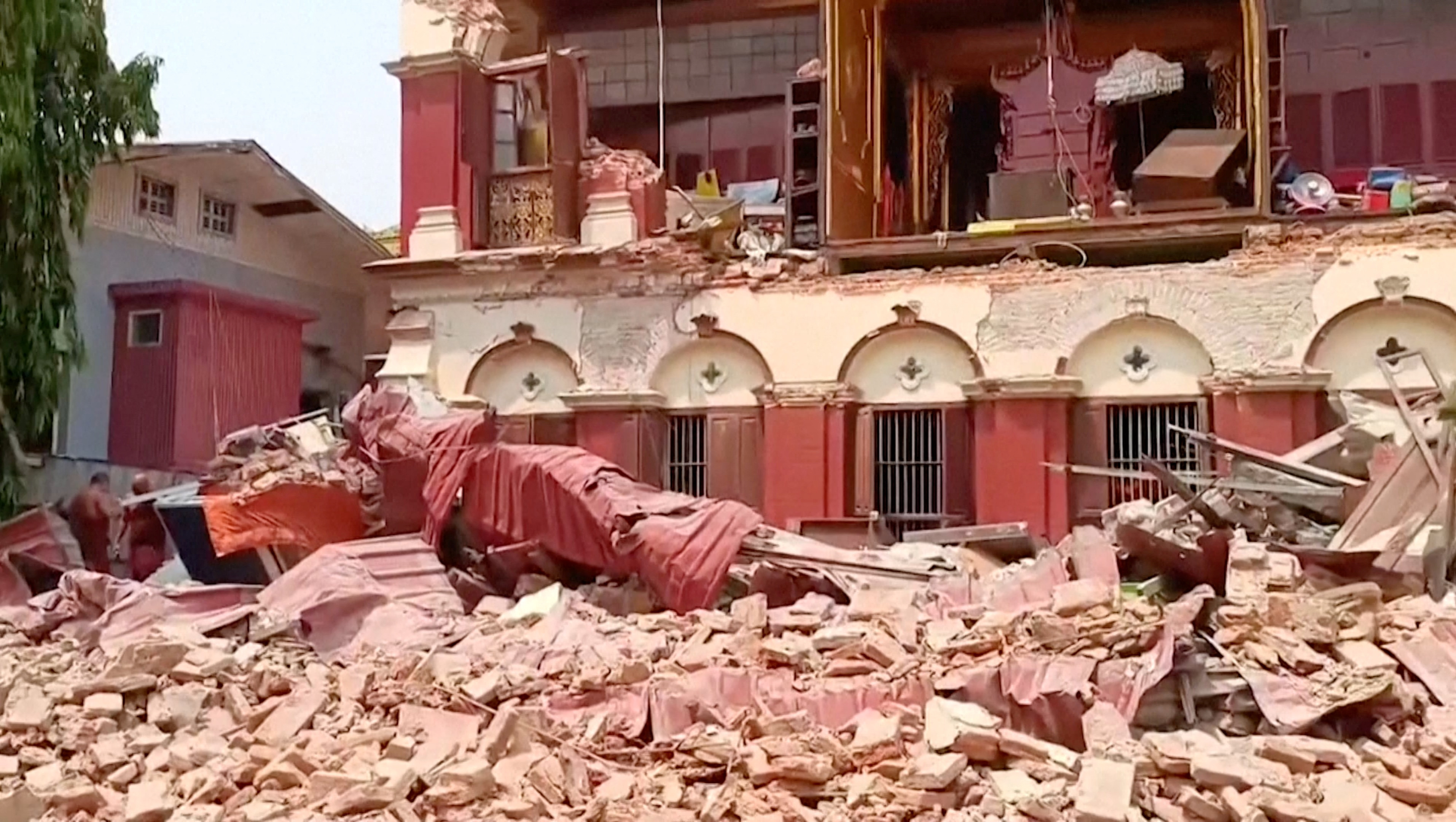 What caused the powerful earthquake in Myanmar and Thailand?