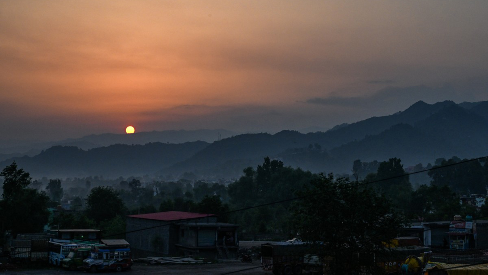 Kashmir: The Himalayan region at the heart of India-Pakistan enmity