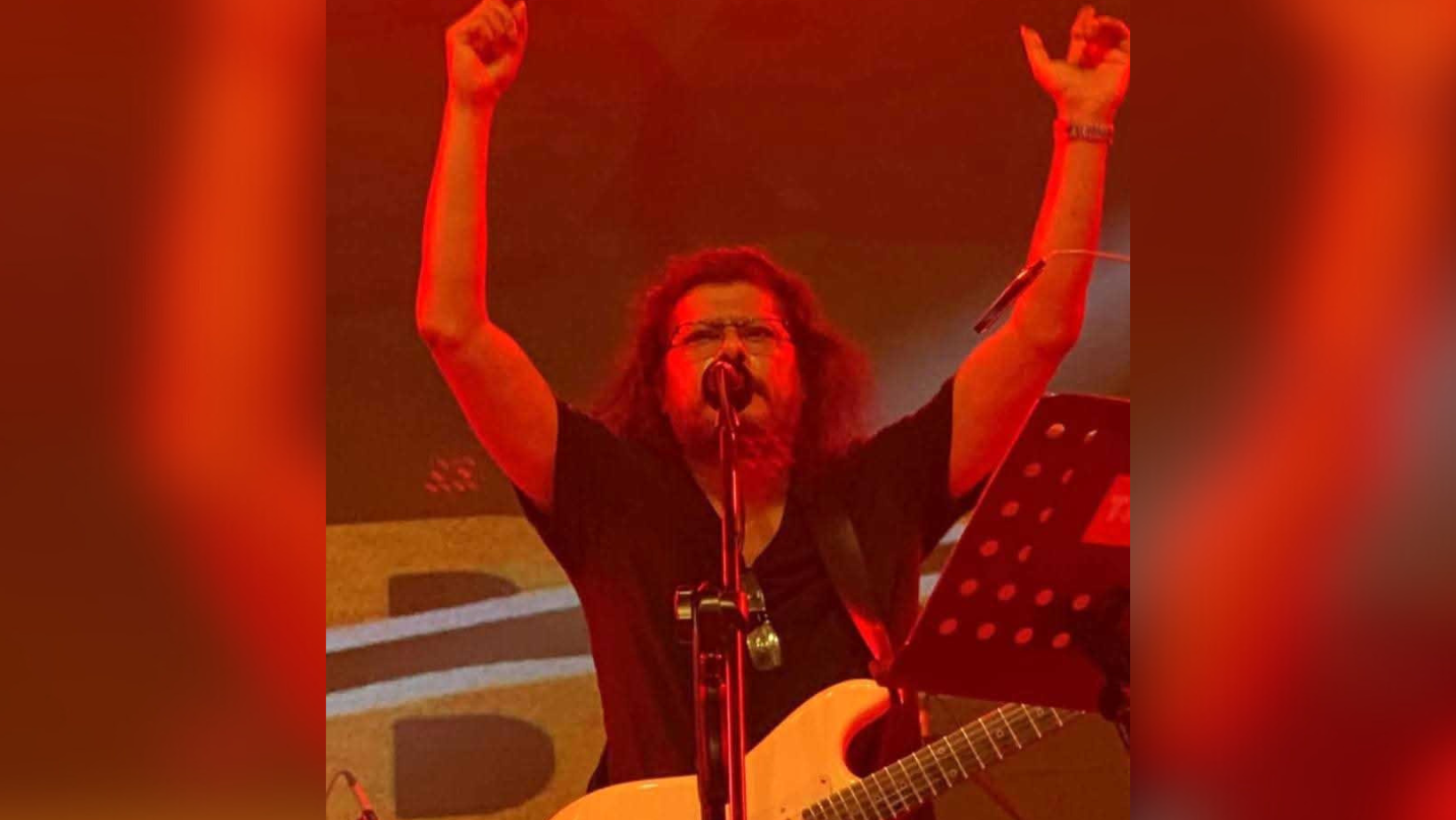 James rocks Tangail Stadium in a concert marred by security lapses