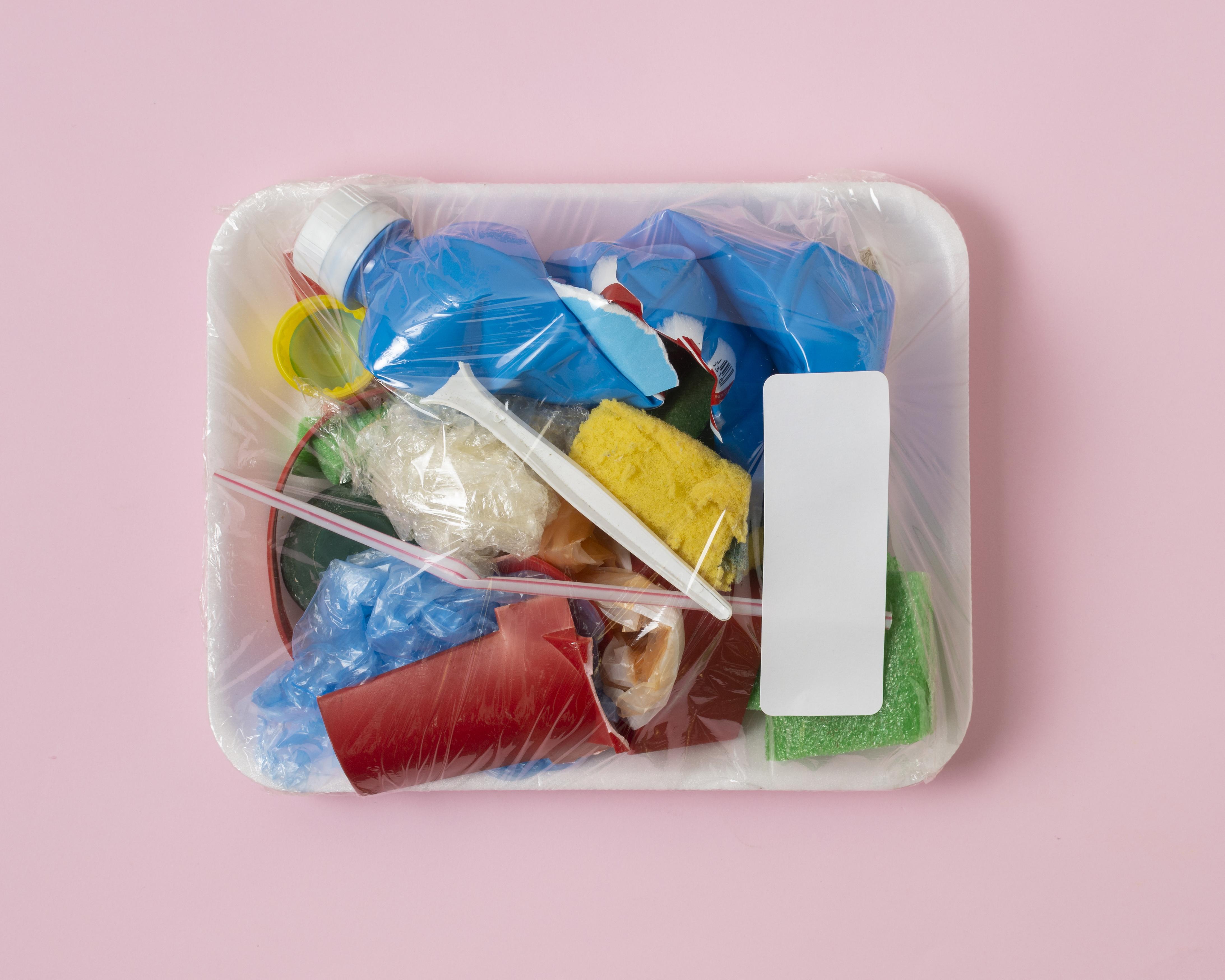 Plastic dependency: The environmental cost of food delivery in Bangladesh