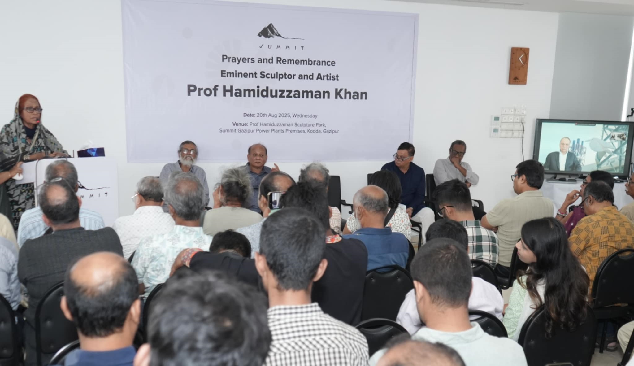 In remembrance of a sculptor of freedom: Hamiduzzaman Khan