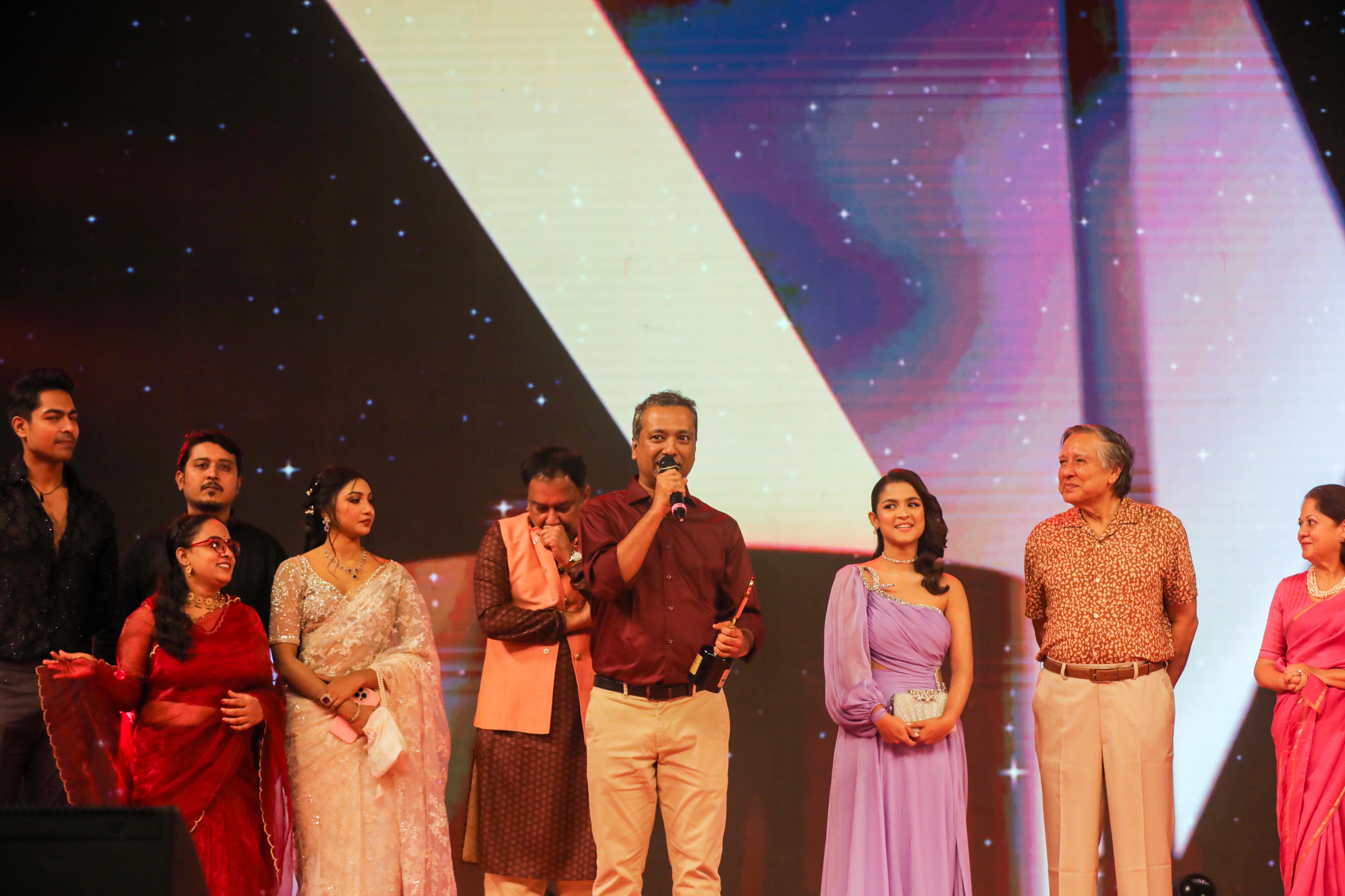 Tanim Noor announces film based on Humayun Ahmed’s work