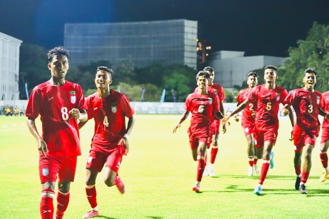 Rifat hattrick fires Bangladesh into SAFF U-17 semifinals